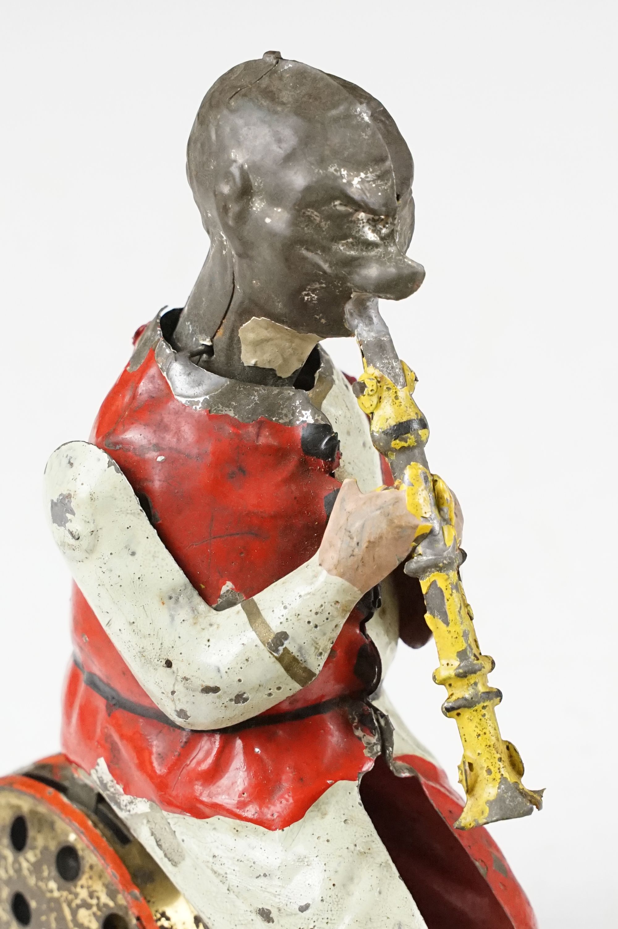 Early 20th century German tinplate clockwork toy, in the manner of Gunthermann, modelled as a - Image 6 of 7