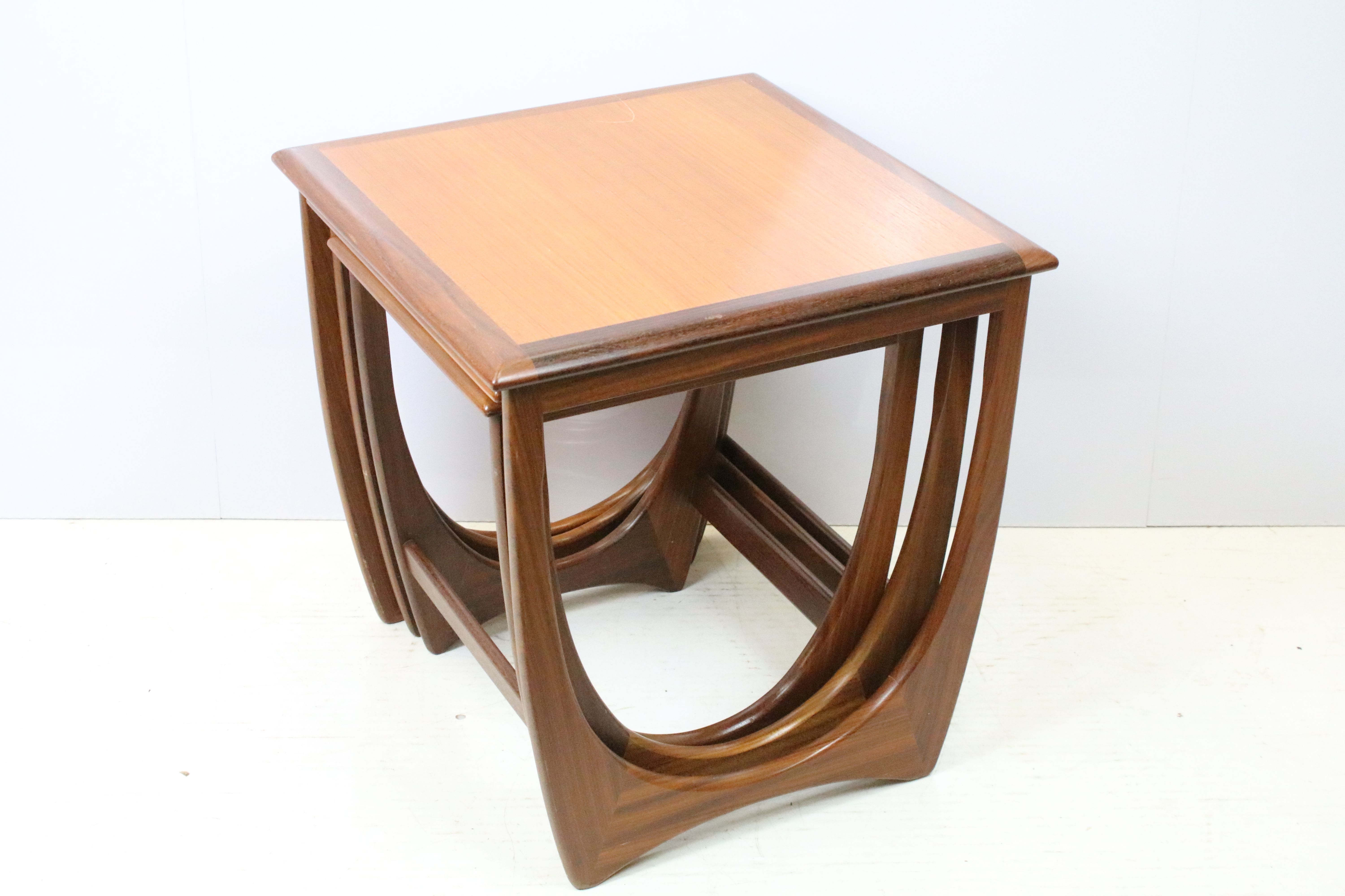 Quadrille nest of three G-Plan tables, label to underside of the smallest table, the largest 51cm - Image 11 of 11