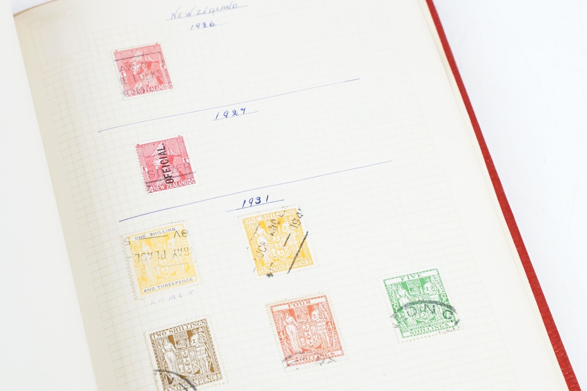 A collection of mainly commonwealth stamps contained within three albums to include Victorian - Image 4 of 14