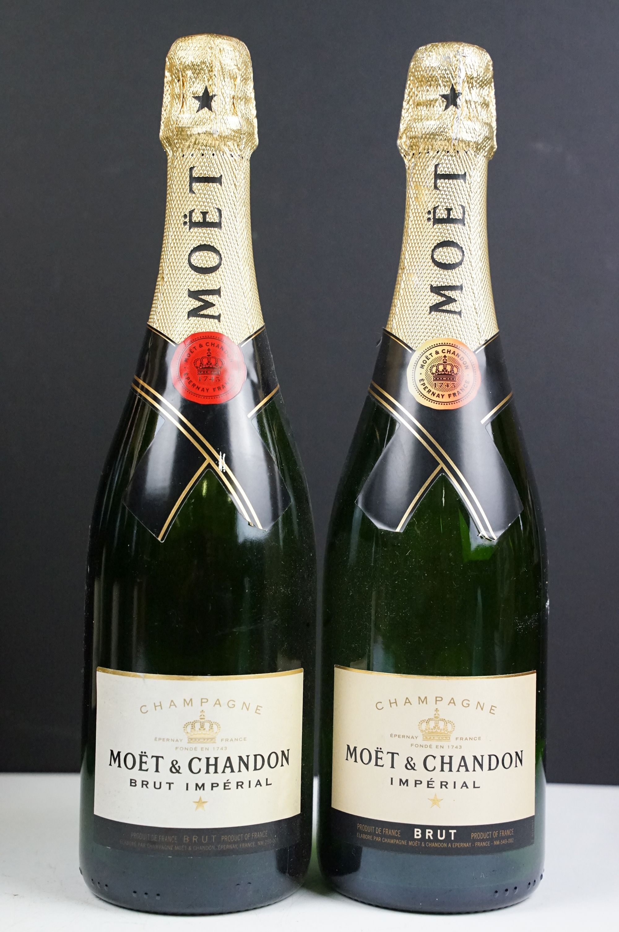 Collection of Moet & Chandon imperial champagne dummy bottles. Seven in total of various sizes. - Image 2 of 4