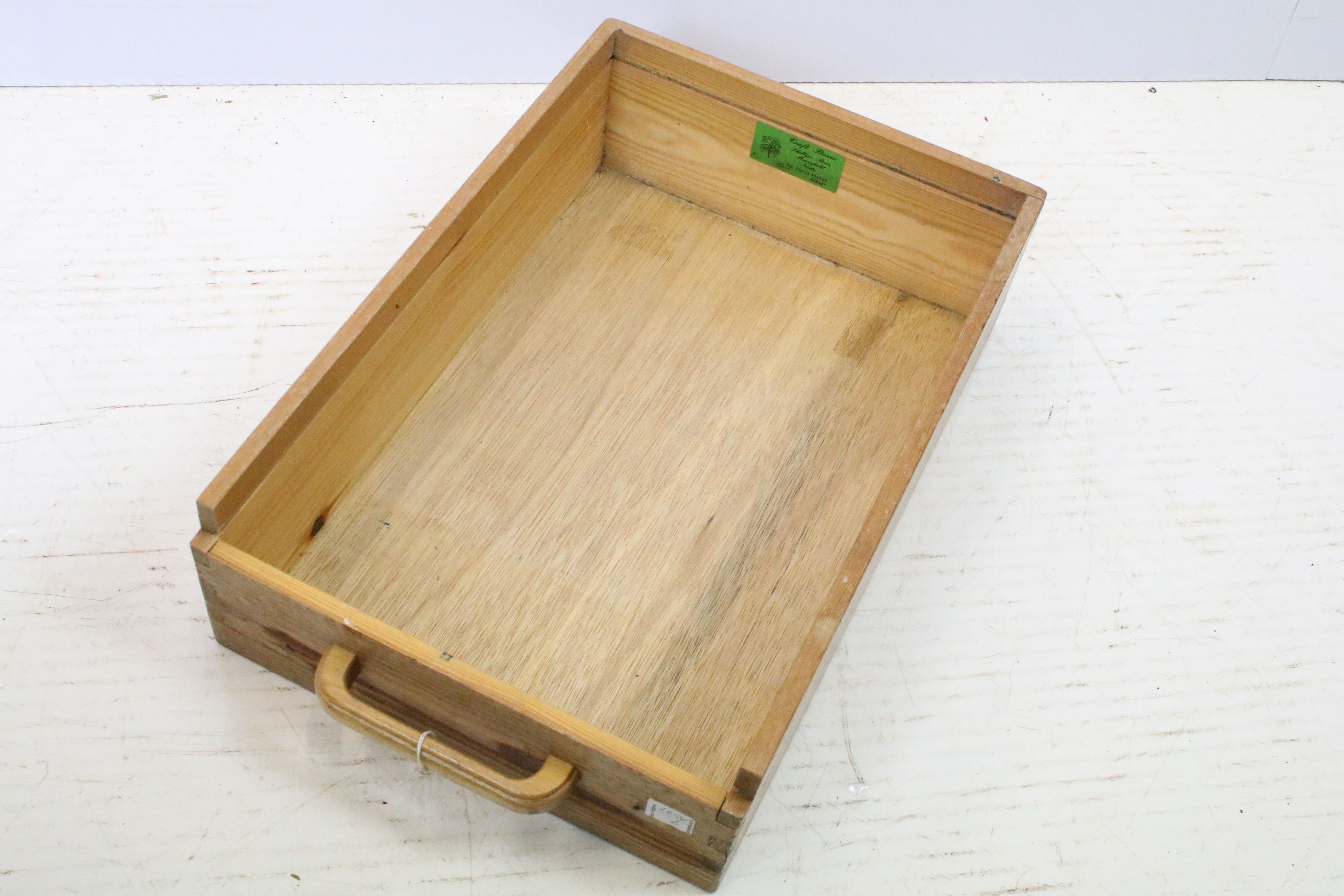 Artist field easel and plant box, 19cm high x 49cm long x 30.5cm deep - Image 5 of 6