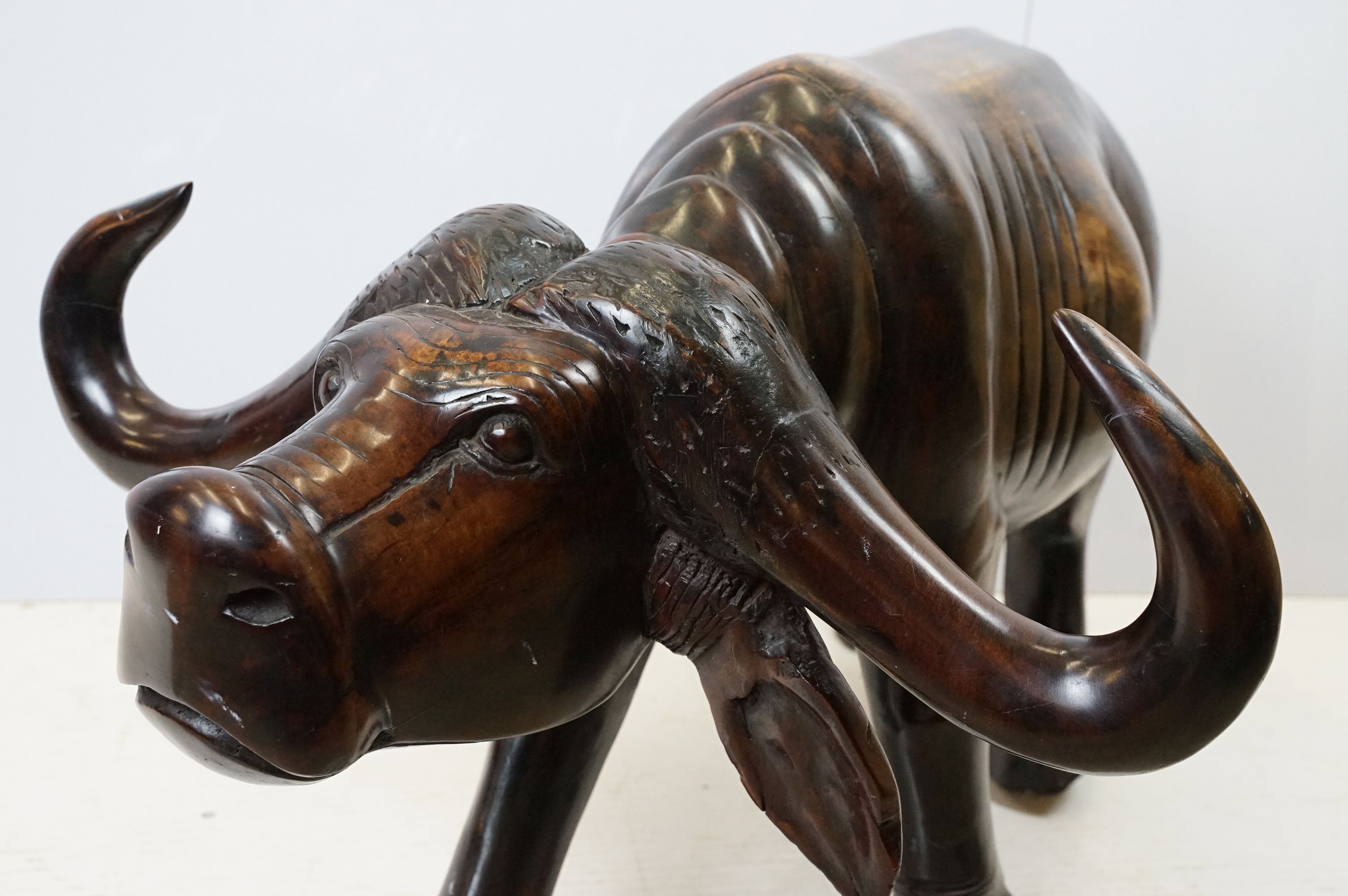Hardwood carved figure of a water buffalo, 57cm high x 109cm long x 33cm deep - Image 2 of 9