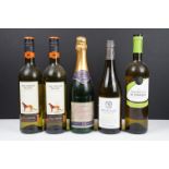 Five bottles to wine to include two bottles of Cimarosa Sauvignon Blanc, McGuigan chardonnay,