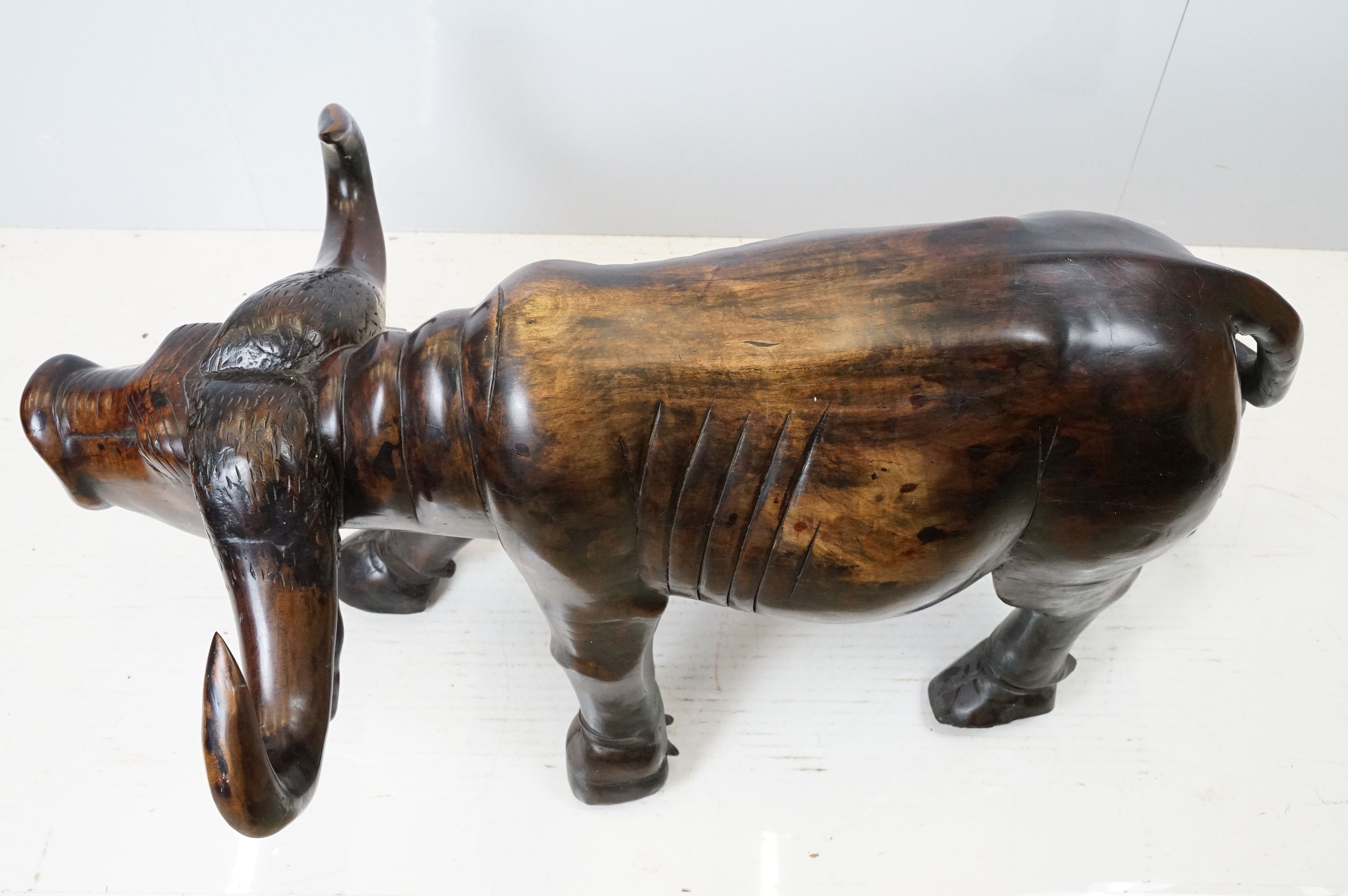 Hardwood carved figure of a water buffalo, 57cm high x 109cm long x 33cm deep - Image 6 of 9