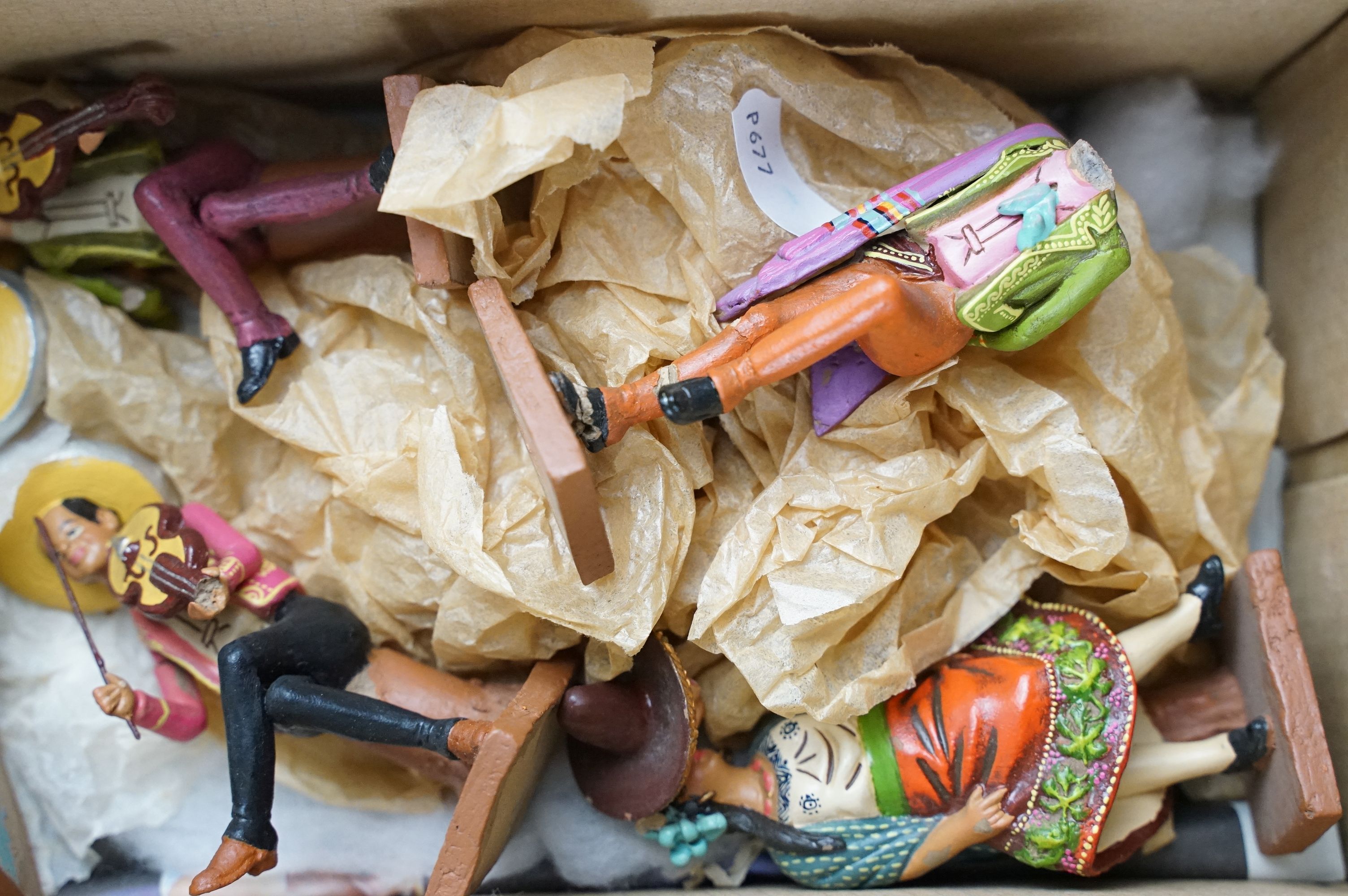 Group of collectables, mostly Mexican / Mexican themed, to include ceramic tiles, figures, - Image 8 of 12