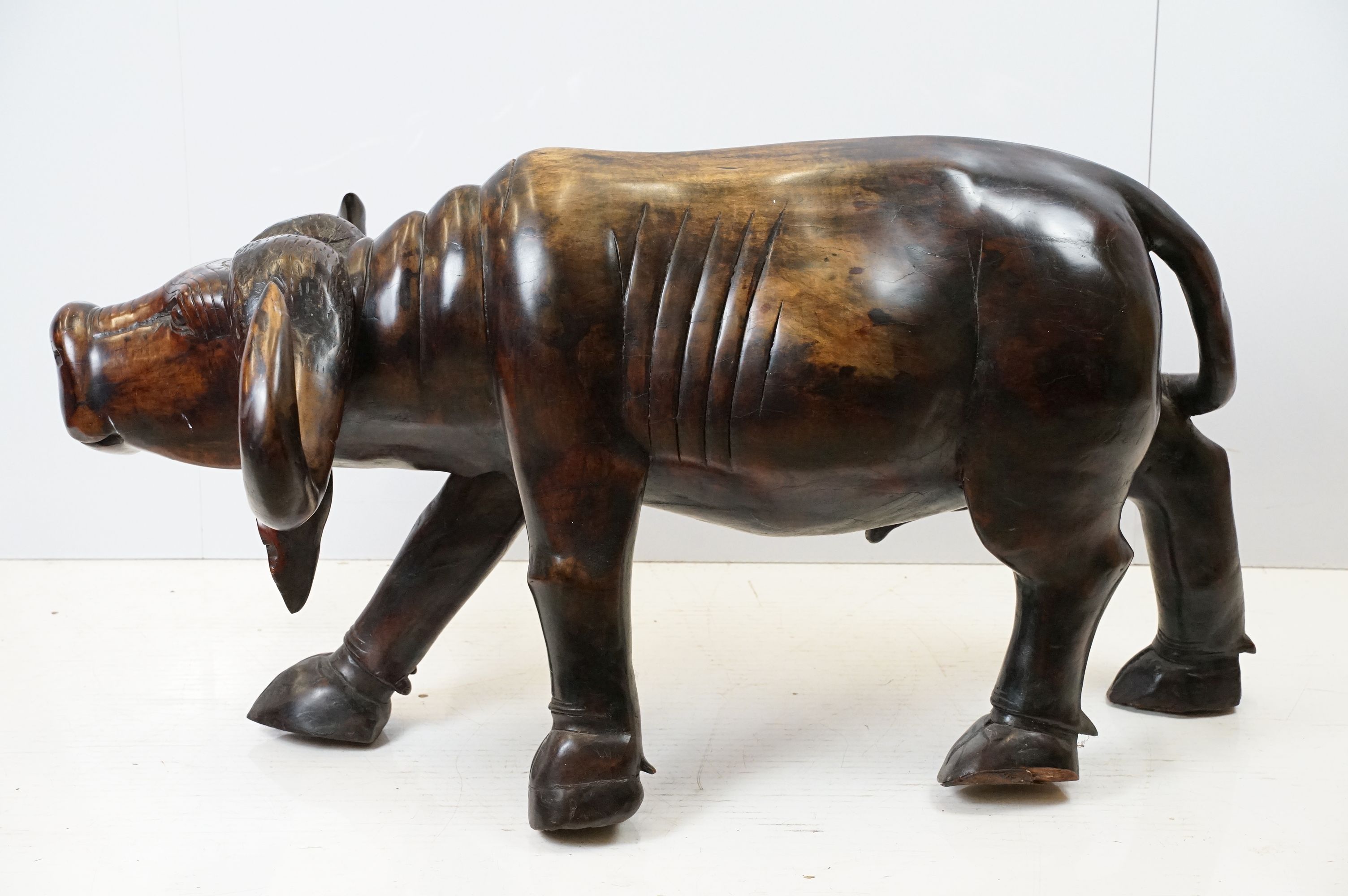 Hardwood carved figure of a water buffalo, 57cm high x 109cm long x 33cm deep - Image 3 of 9