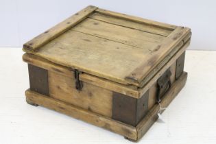 Late 19th / early 20th century Pine Butter or Dairy Box with iron fittings and carrying handles,