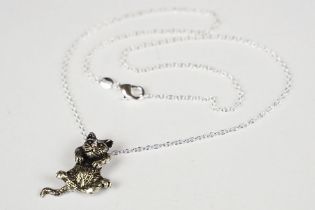 Silver articulated cat pendant necklace