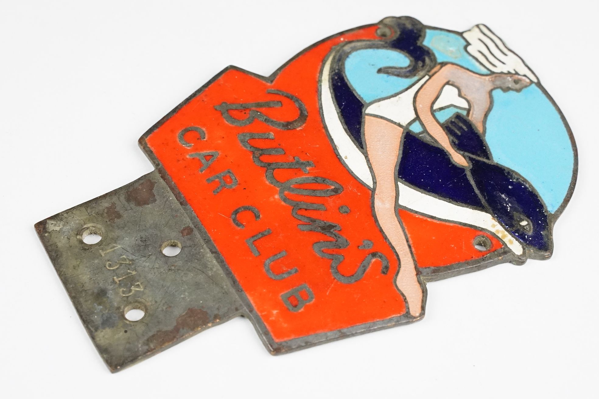 Two vintage Butlin's enamelled car badges to include Butlin's Car club (approx 14.5cm long) and - Image 4 of 5