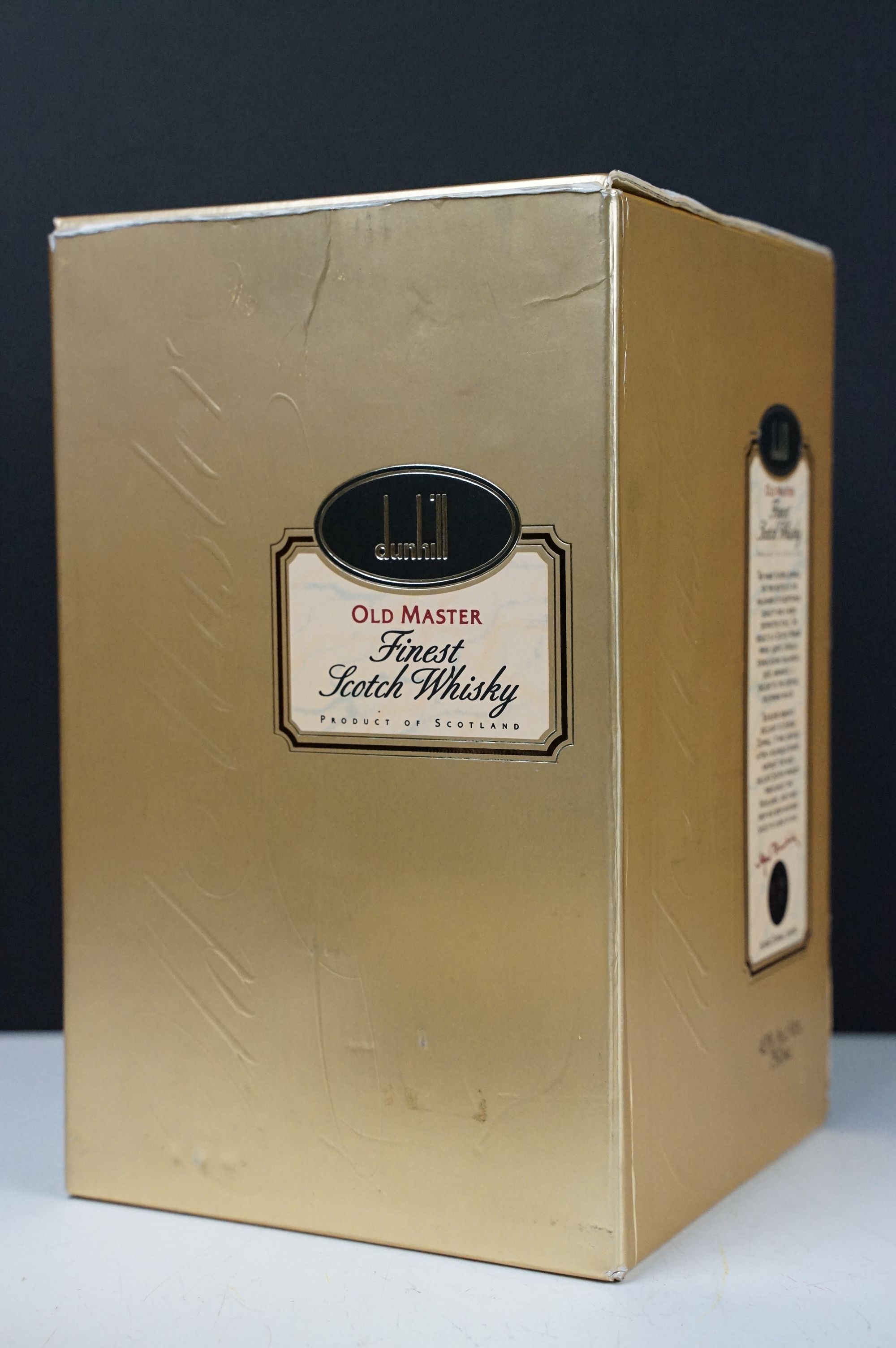 Dunhill Old Master finest scotch whisky in original box. 750ml., 43% vol. Sealed. - Image 6 of 6