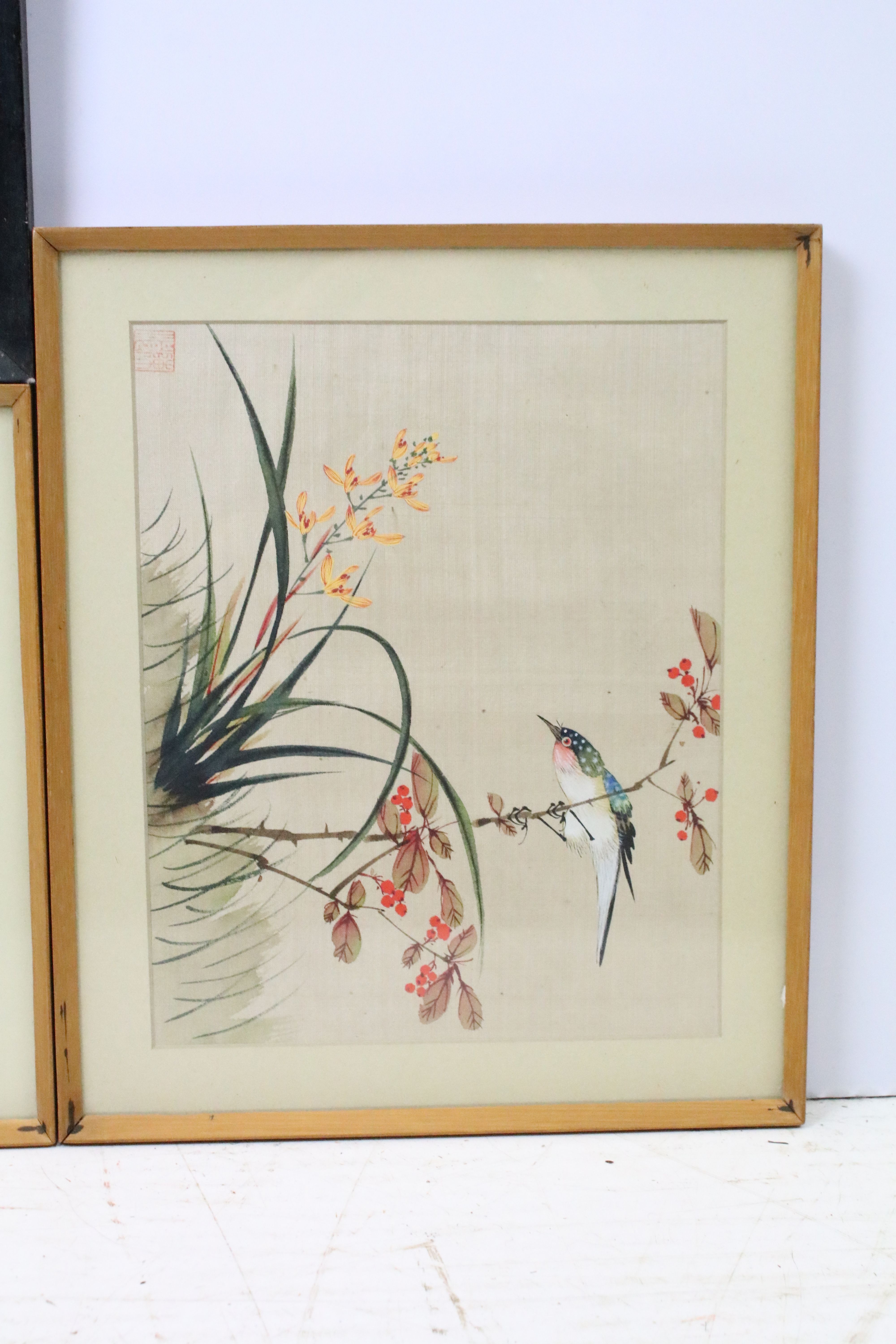 Chinese School, bird on a branch with berries and another similar, a pair, printed and painted on - Image 6 of 8