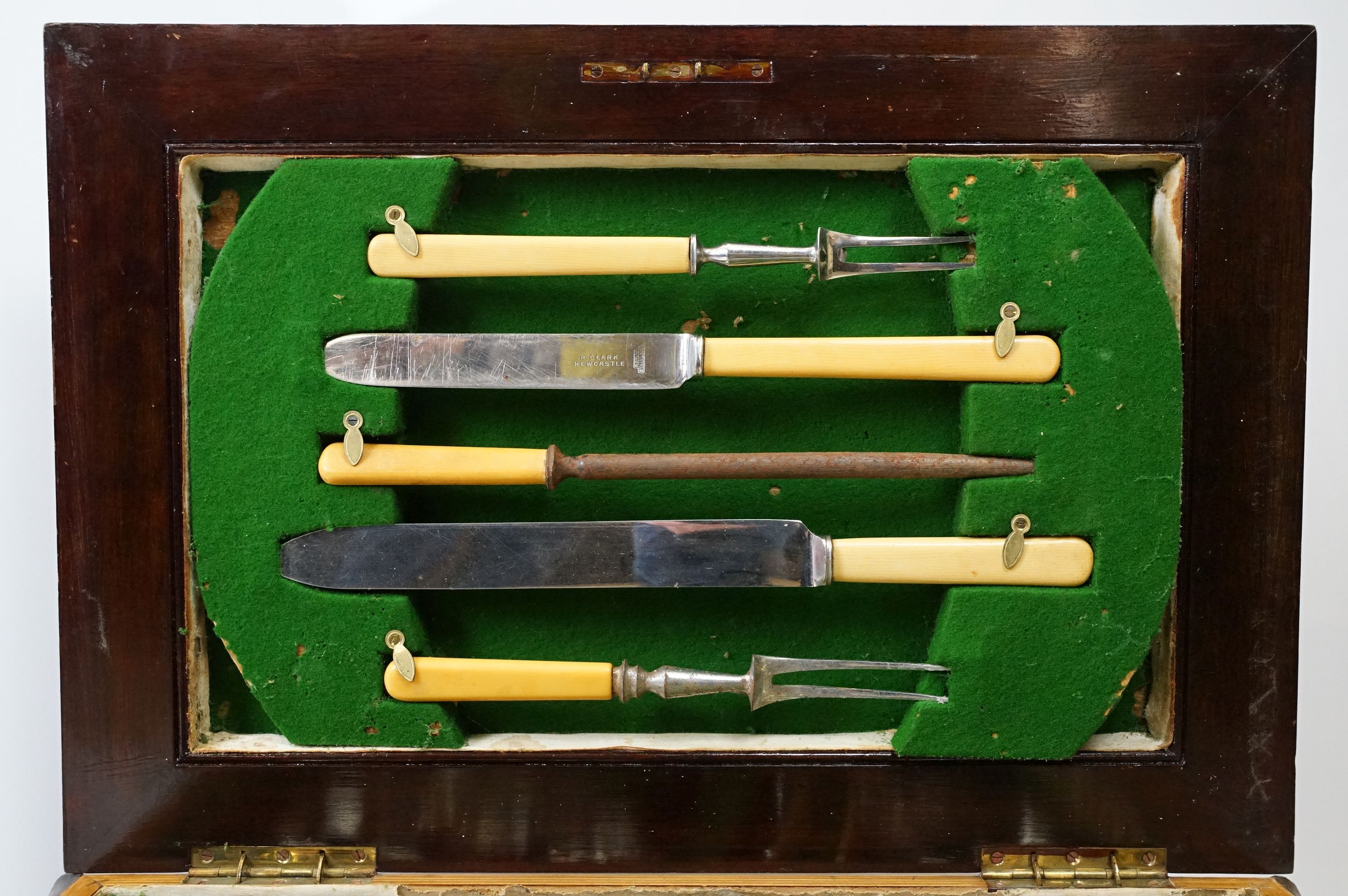 Mahogany cased canteen of cutlery, containing a mixture of silver plated flatware, to include King's - Image 3 of 7