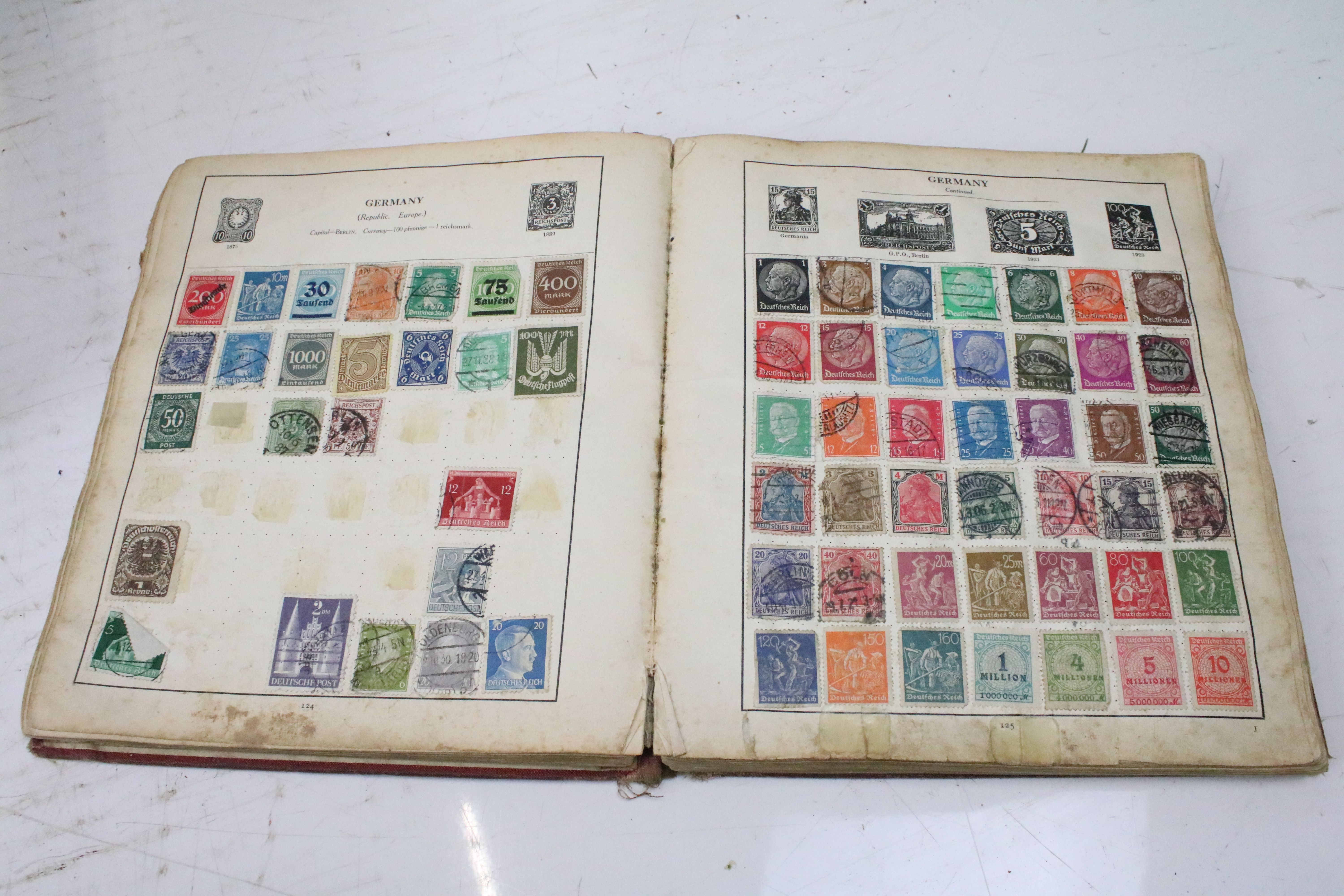 Approximately 100 loose late 20th Century presentation pack stamps, together with an album of - Bild 5 aus 21