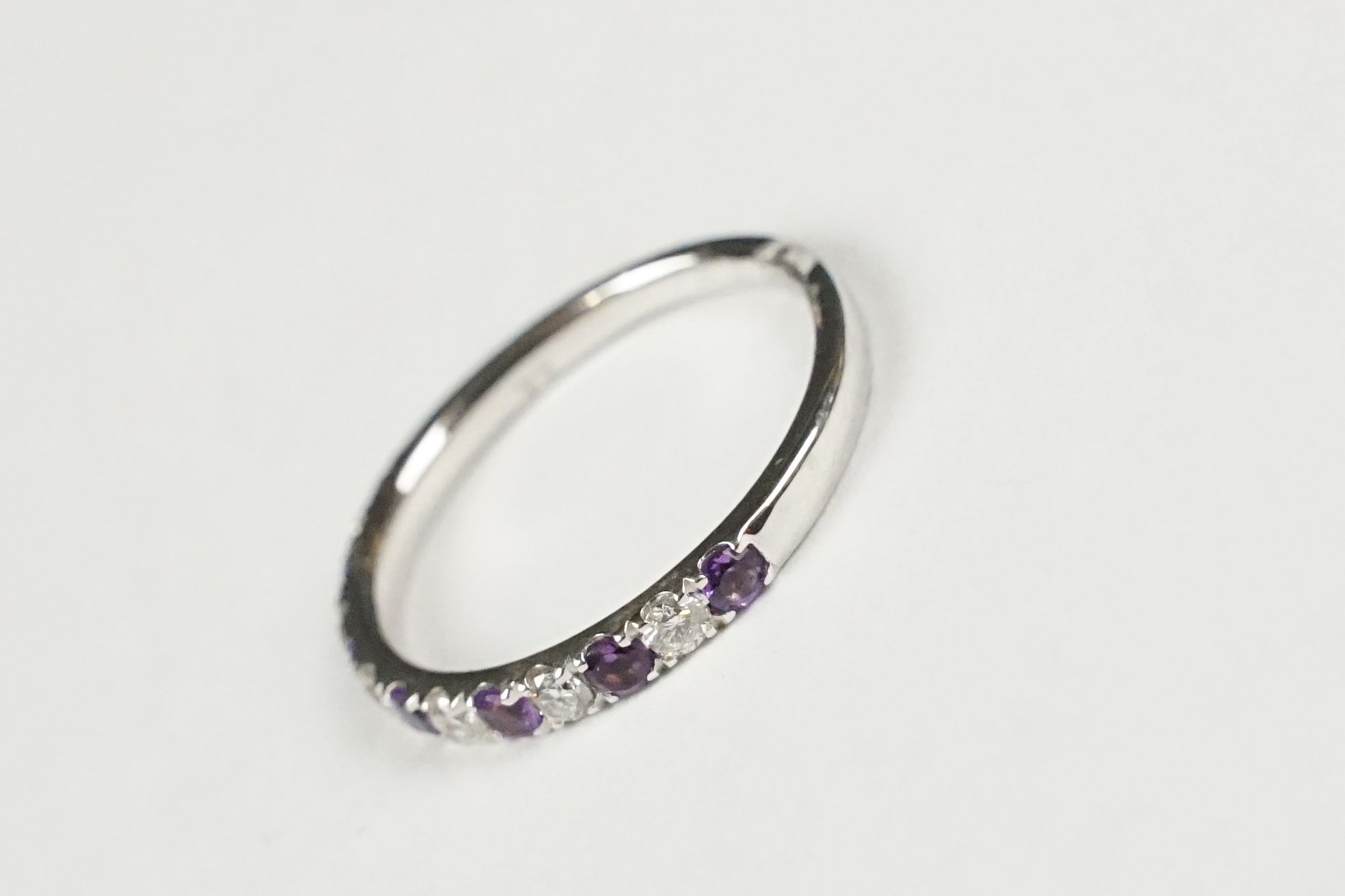 9ct white gold amethyst and diamond half eternity ring - Image 4 of 5