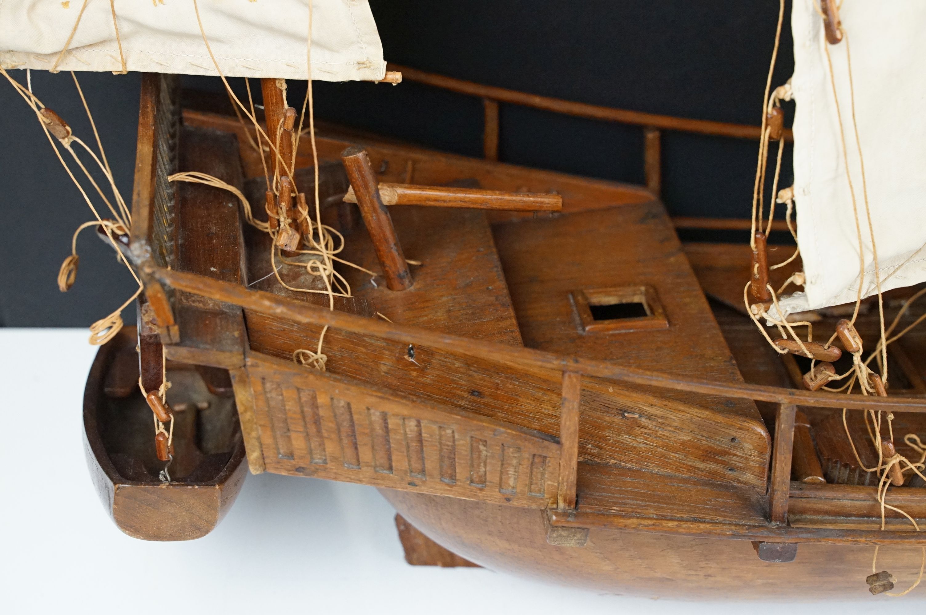 20th Century scratch built junk ship model having three sails, rope detailing, and life boat. - Image 4 of 6