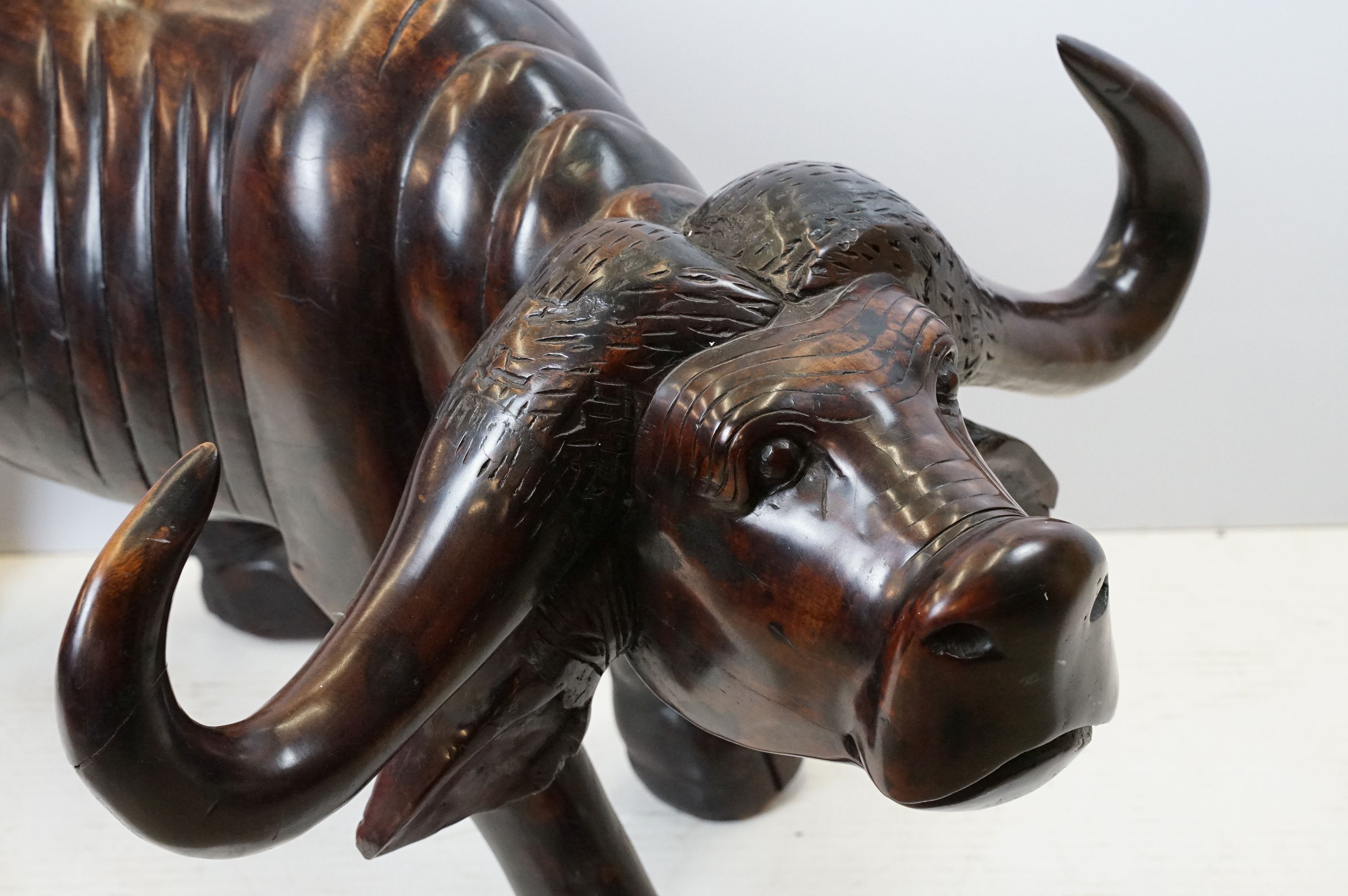 Hardwood carved figure of a water buffalo, 57cm high x 109cm long x 33cm deep - Image 8 of 9