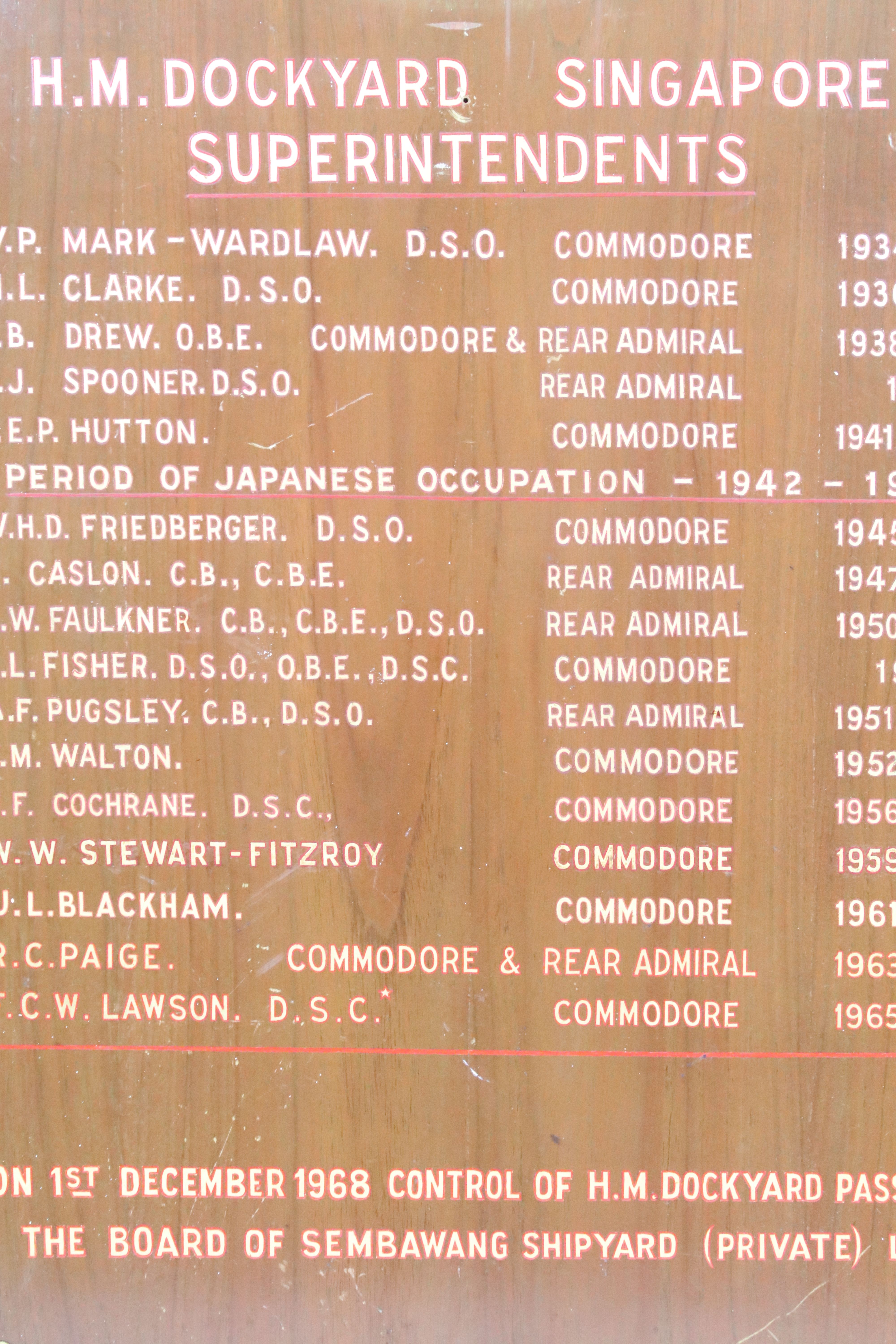 H M Dockyard Singapore 1930s commodore board with painted lettering. Measures 69 x 56cm. - Image 2 of 4