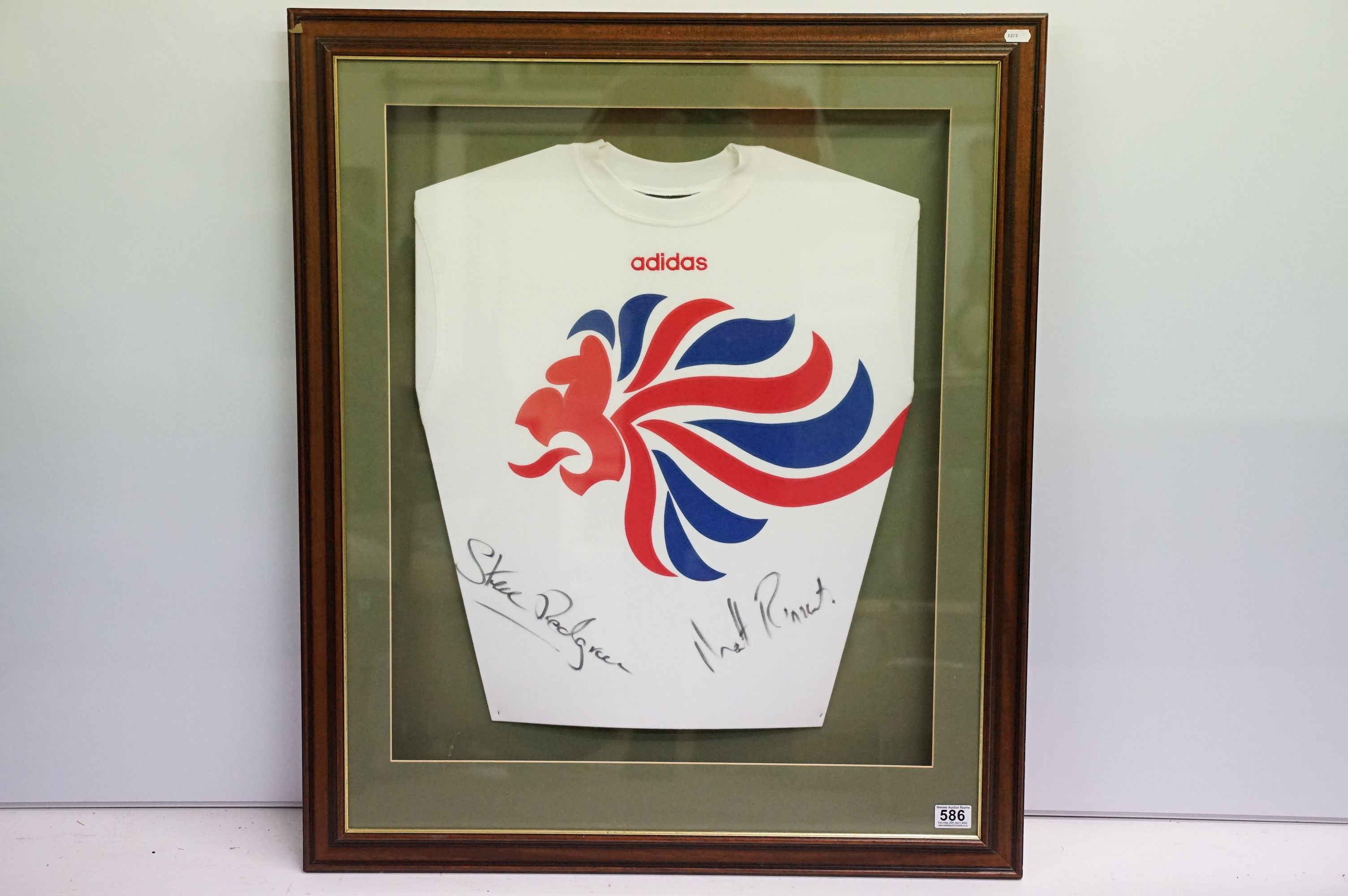 Sporting Autographs - Framed Team GB Adidas t shirt signed by Olympic rowing Gold medalists Steve