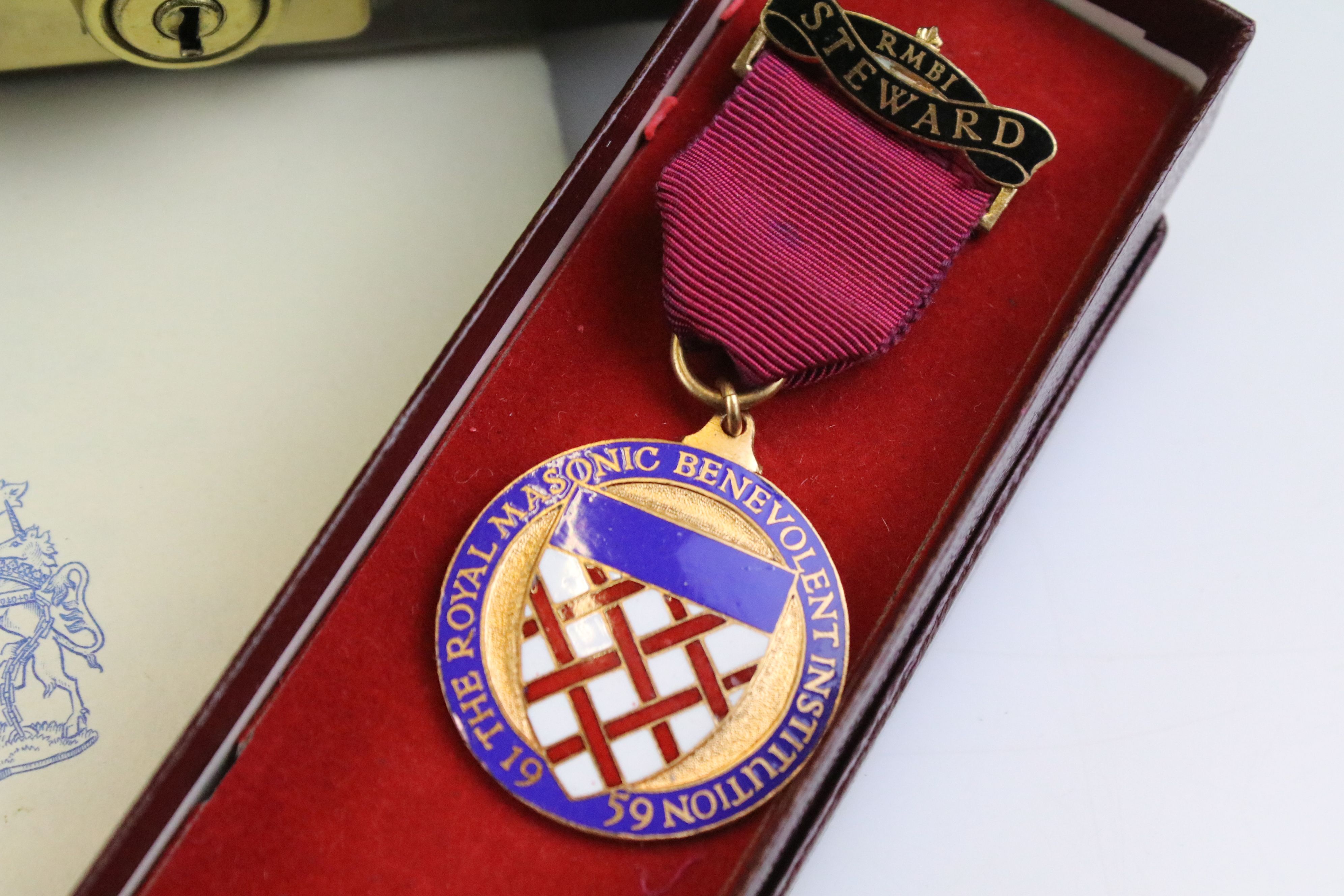 Leather case containing a small quantity of masonic collectables & ephemera to include enamel - Image 4 of 7