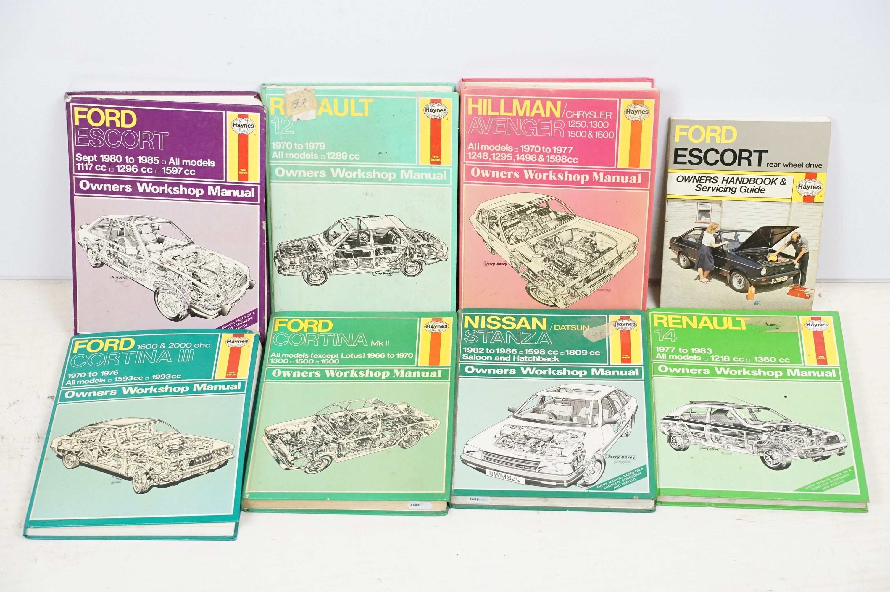 Group of seven Haynes owners workshop car manuals to include Hillman / Avenger, Ford Cortina III,