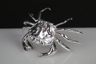 Silver plated crab with lift-up back for salt