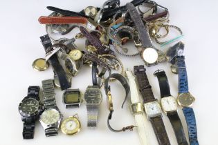 Collection of over 40 ladies & gents wristwatches to include Rotary, Sekonda, Casio, Lorus,