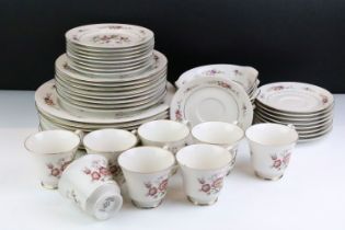 Noritake 'Asian Song' part tea & dinner service to include dinner plates, side plates, teacups &