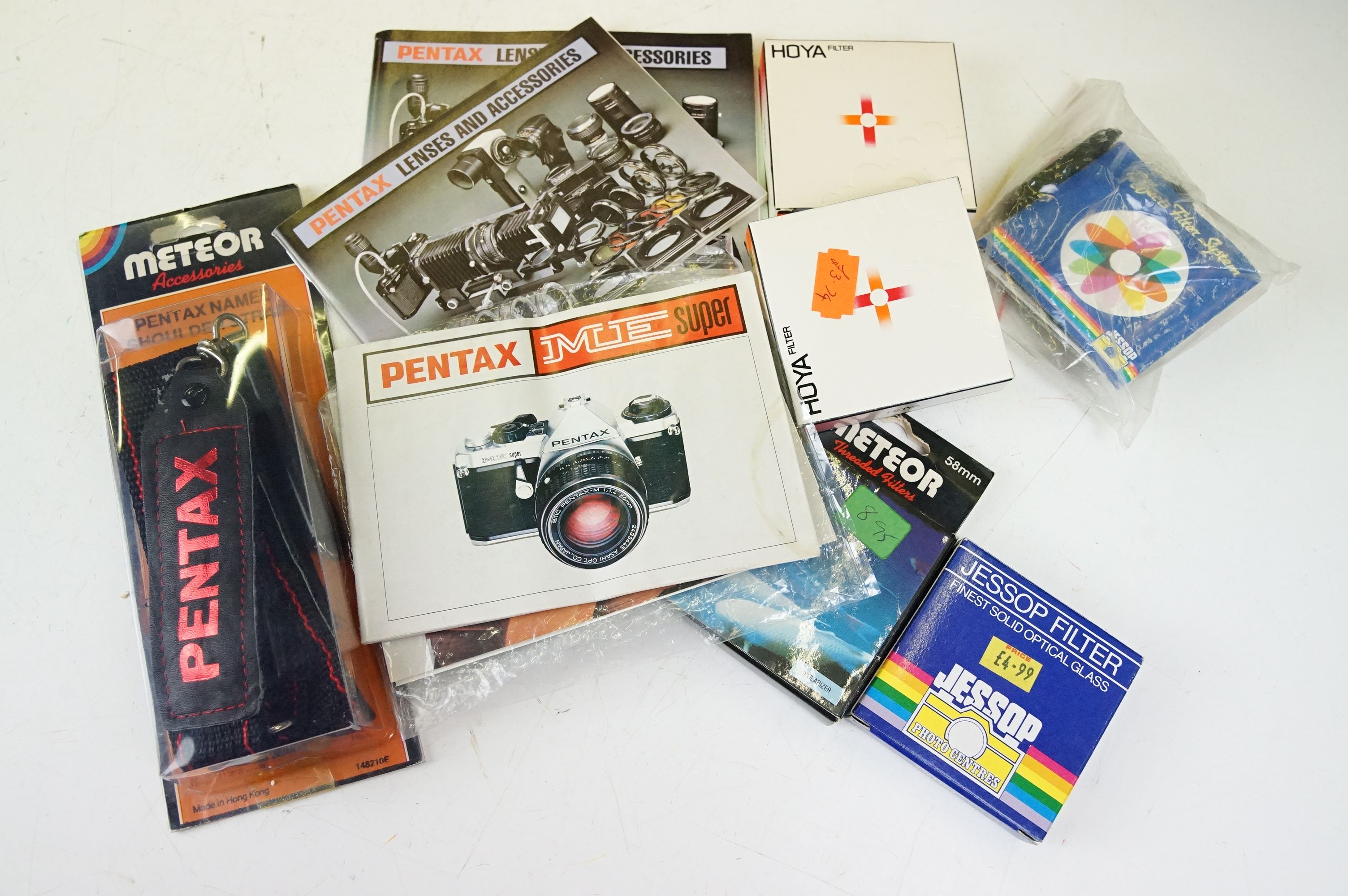 Boxed Pentax ME Super camera, together with a quantity of lenses & accessories to include Vivitar - Image 7 of 7