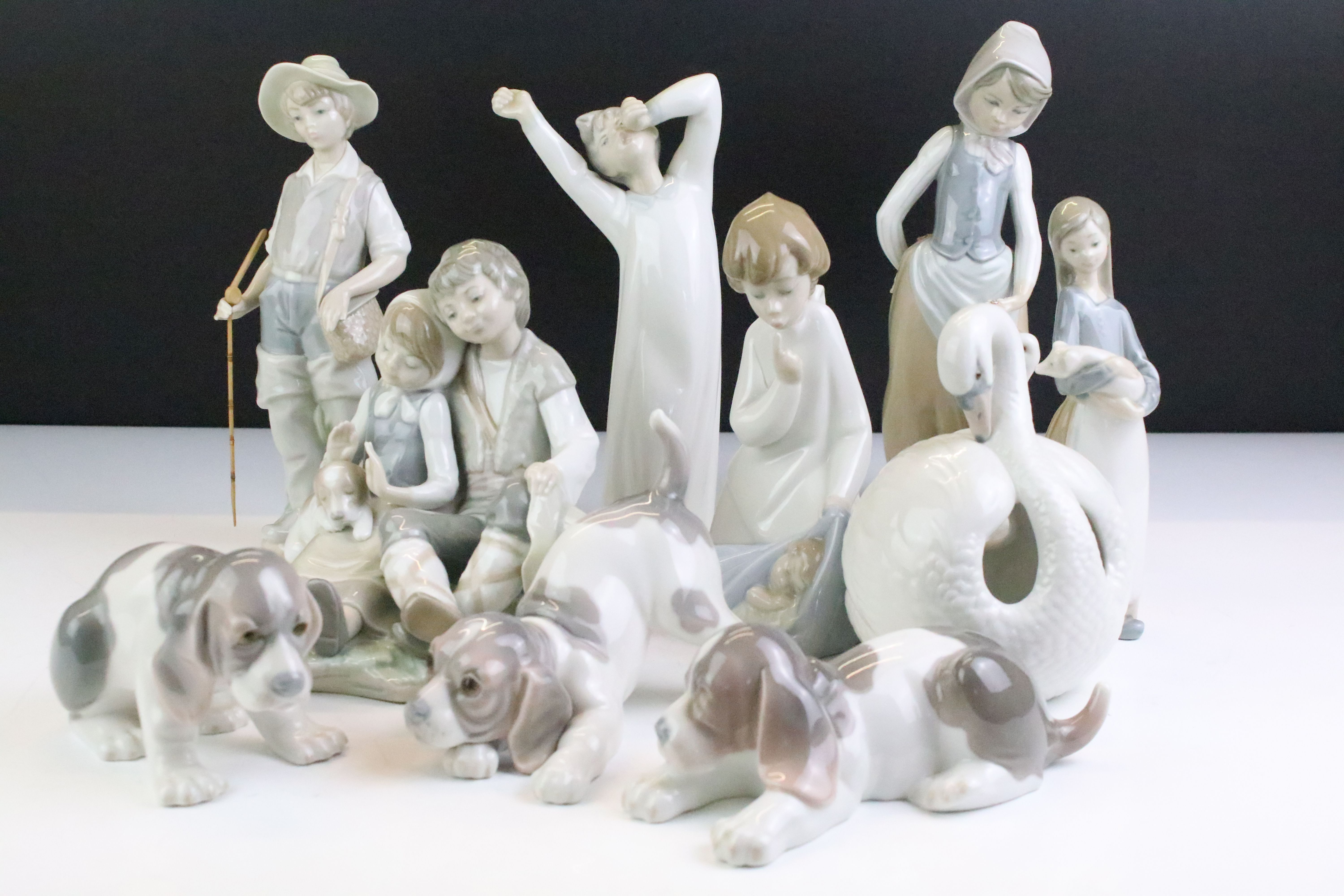 Collection of ten Lladro porcelain figures / figure groups to include Friendship (1230), Boy