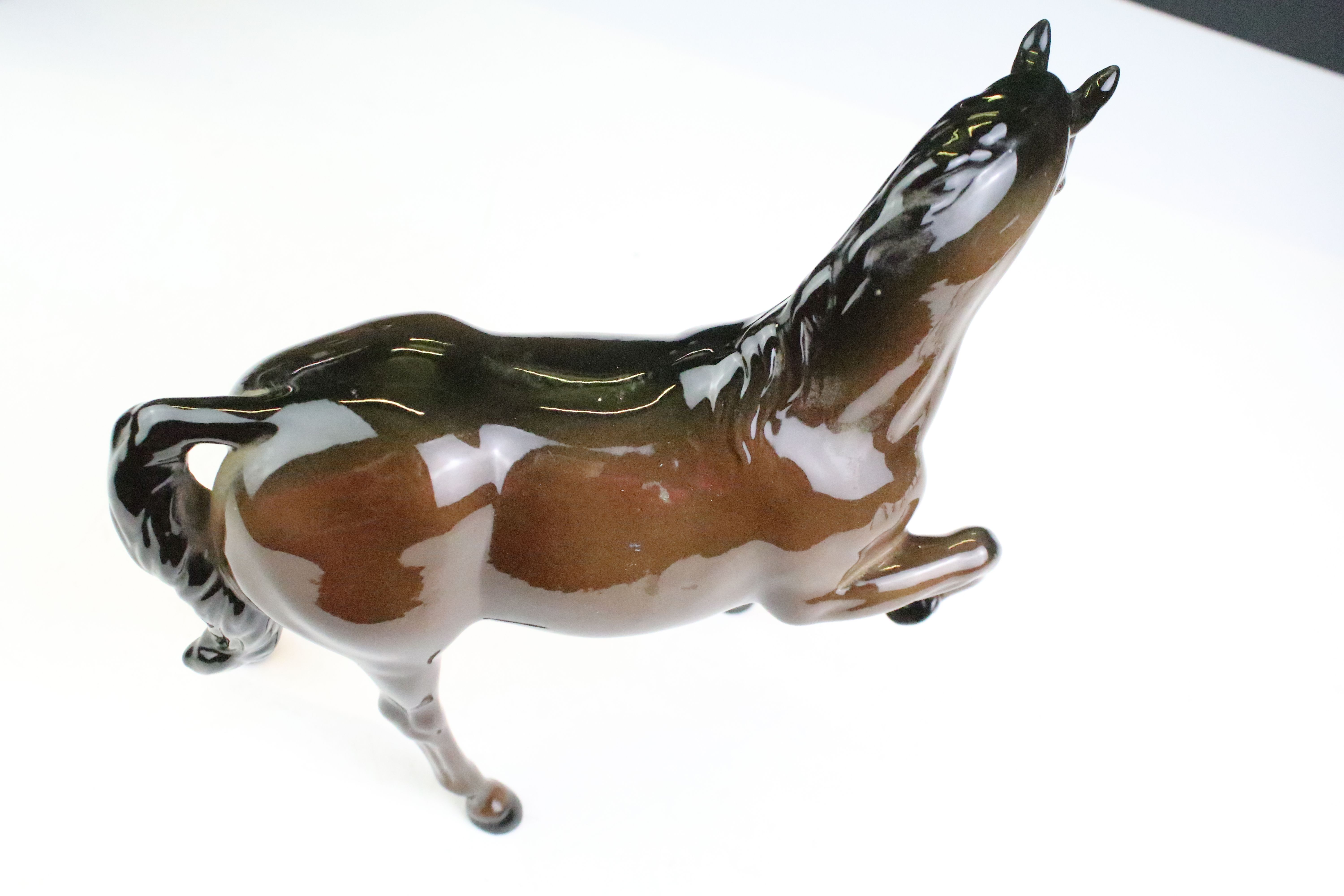 Collection of seven Beswick porcelain horses / ponies to include six brown gloss examples and a matt - Image 9 of 16