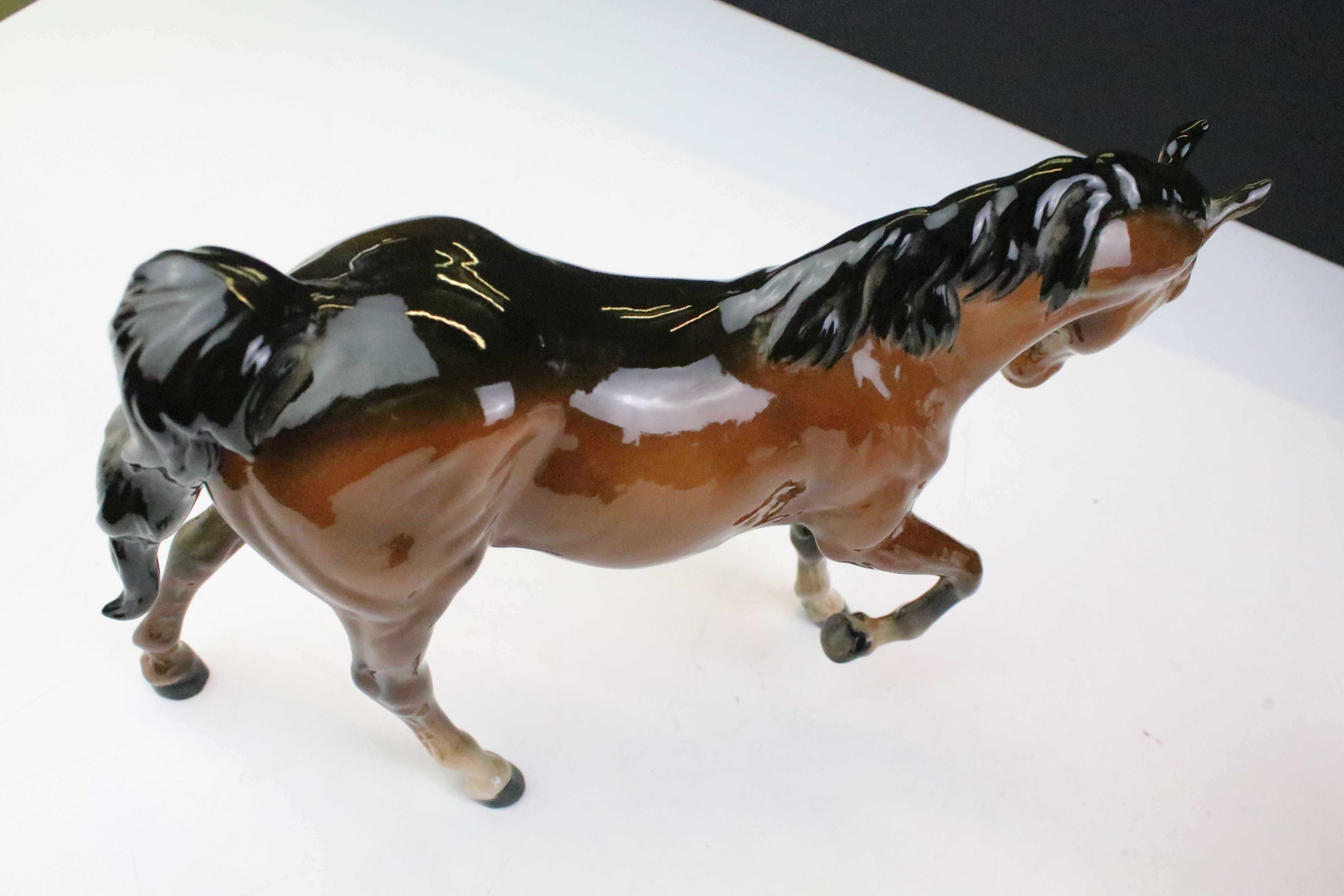 Collection of seven Beswick porcelain horses / ponies to include six brown gloss examples and a matt - Image 16 of 16