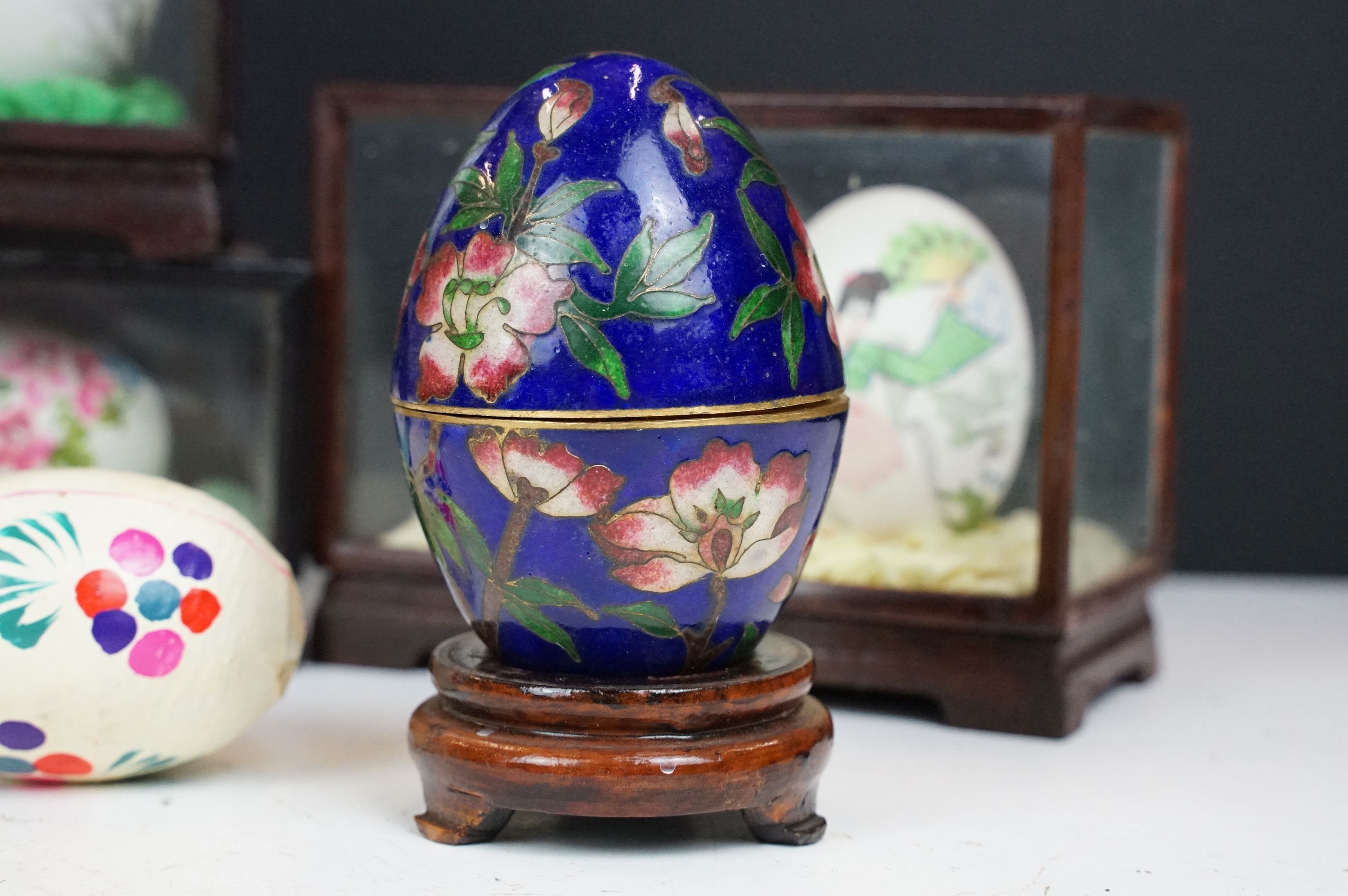 Collection of Chinese painted eggs including some in small display cases, and some ceramic examples. - Image 5 of 6