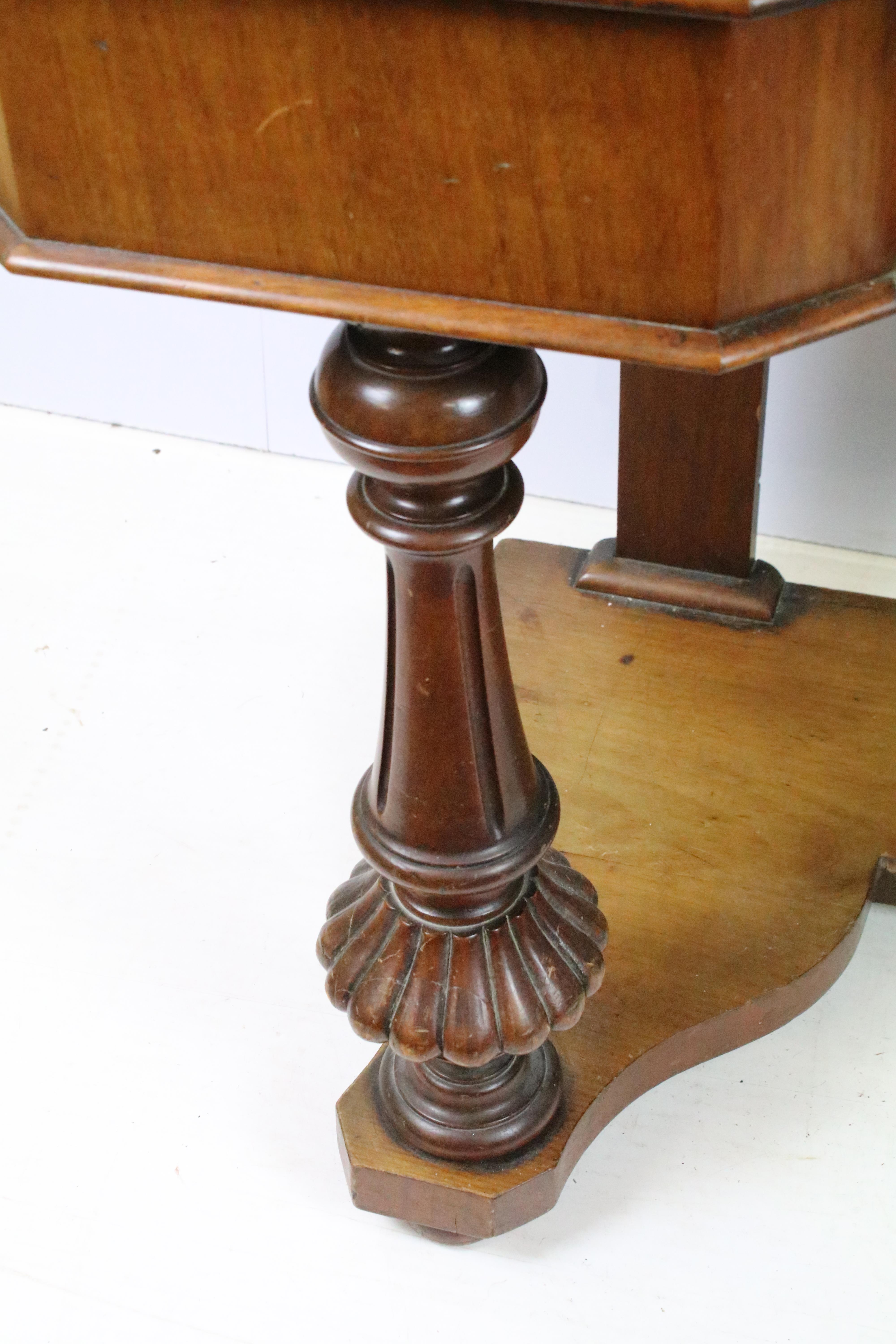 19th Century mahogany desk / dresser base having a configuration of six drawers to top with - Image 10 of 12