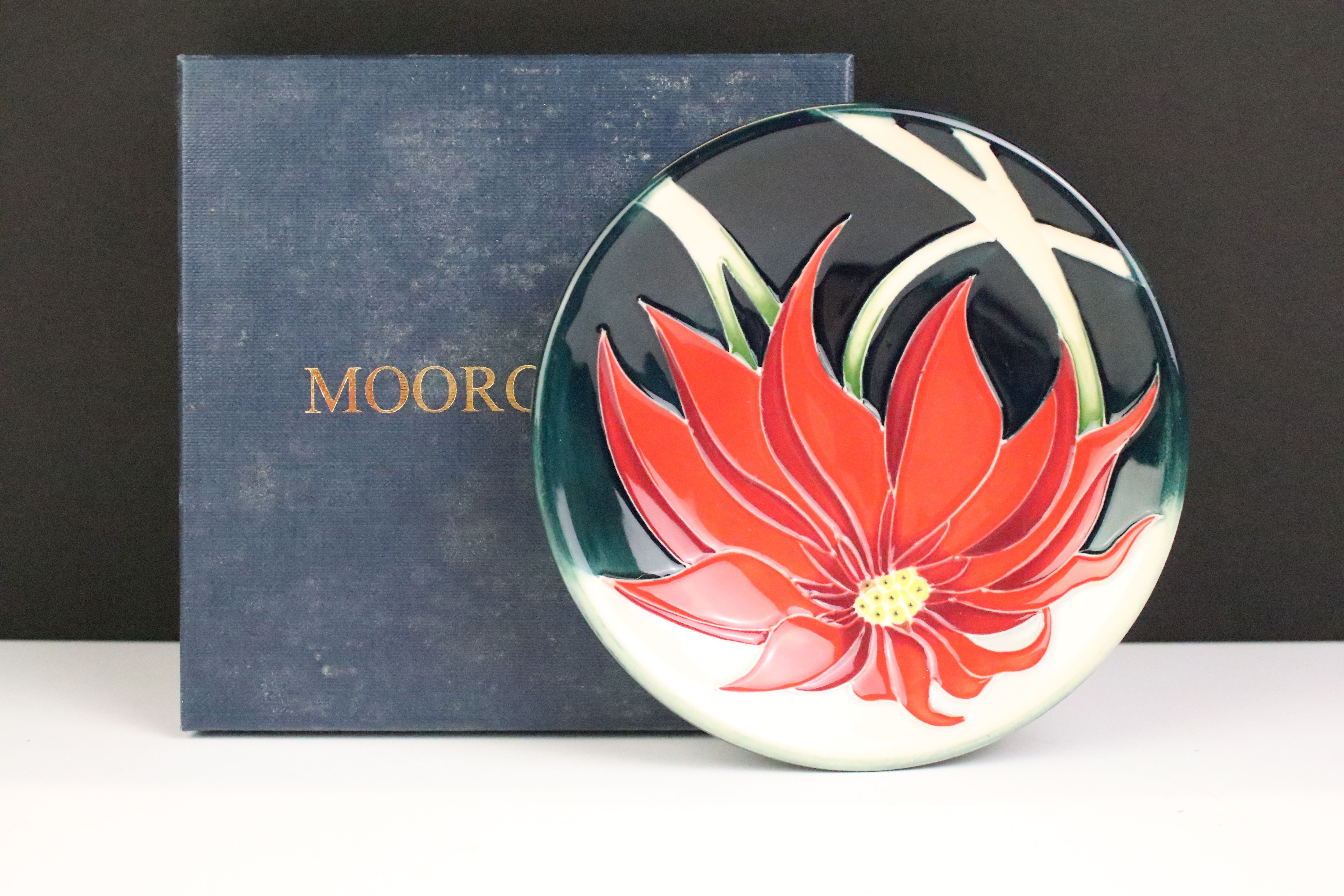 Three Moorcroft small shallow dishes, comprising: Indigo pattern, 12cm diameter, boxed, Windrush, - Image 8 of 10