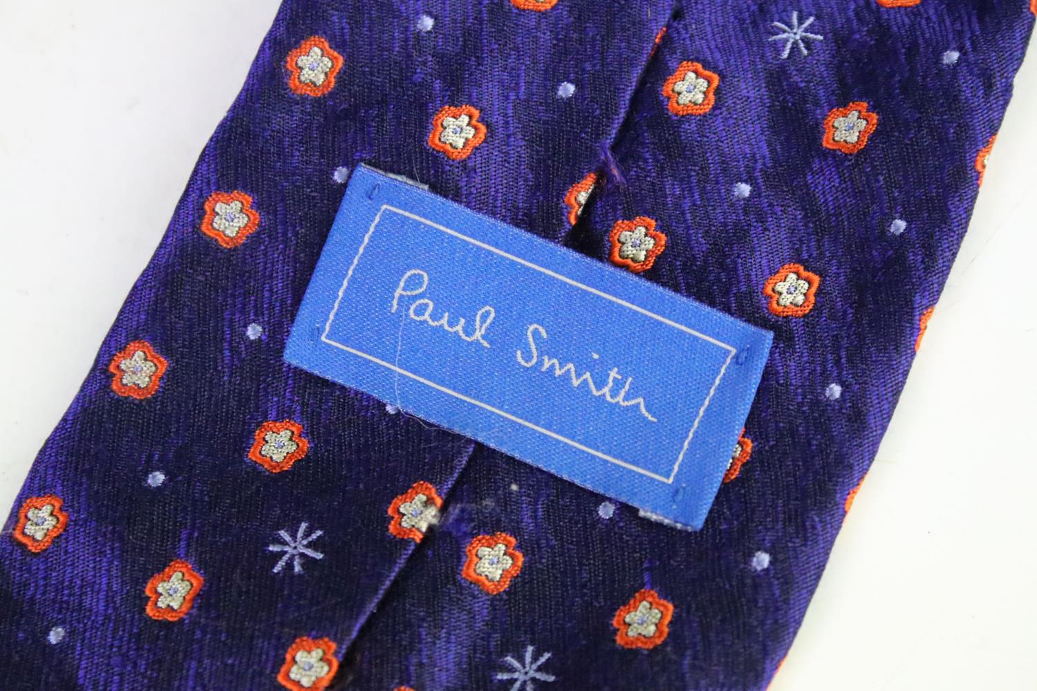 A collection of gents neck ties to include silk examples by Ralph Lauren and Paul Smith...etc.. - Image 5 of 6