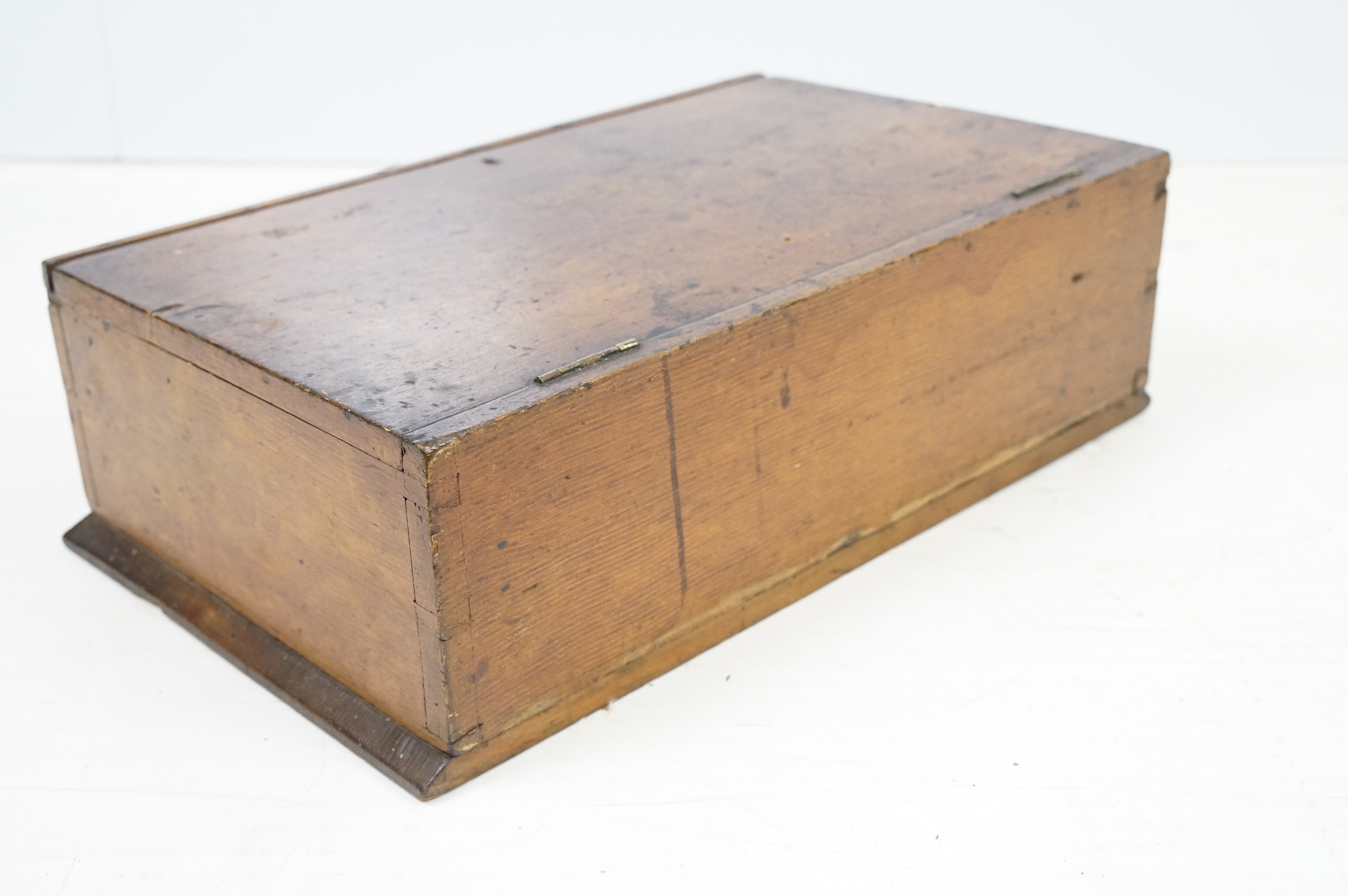 19th century Oak Bible or Documents Box with hinged lid - Image 4 of 6