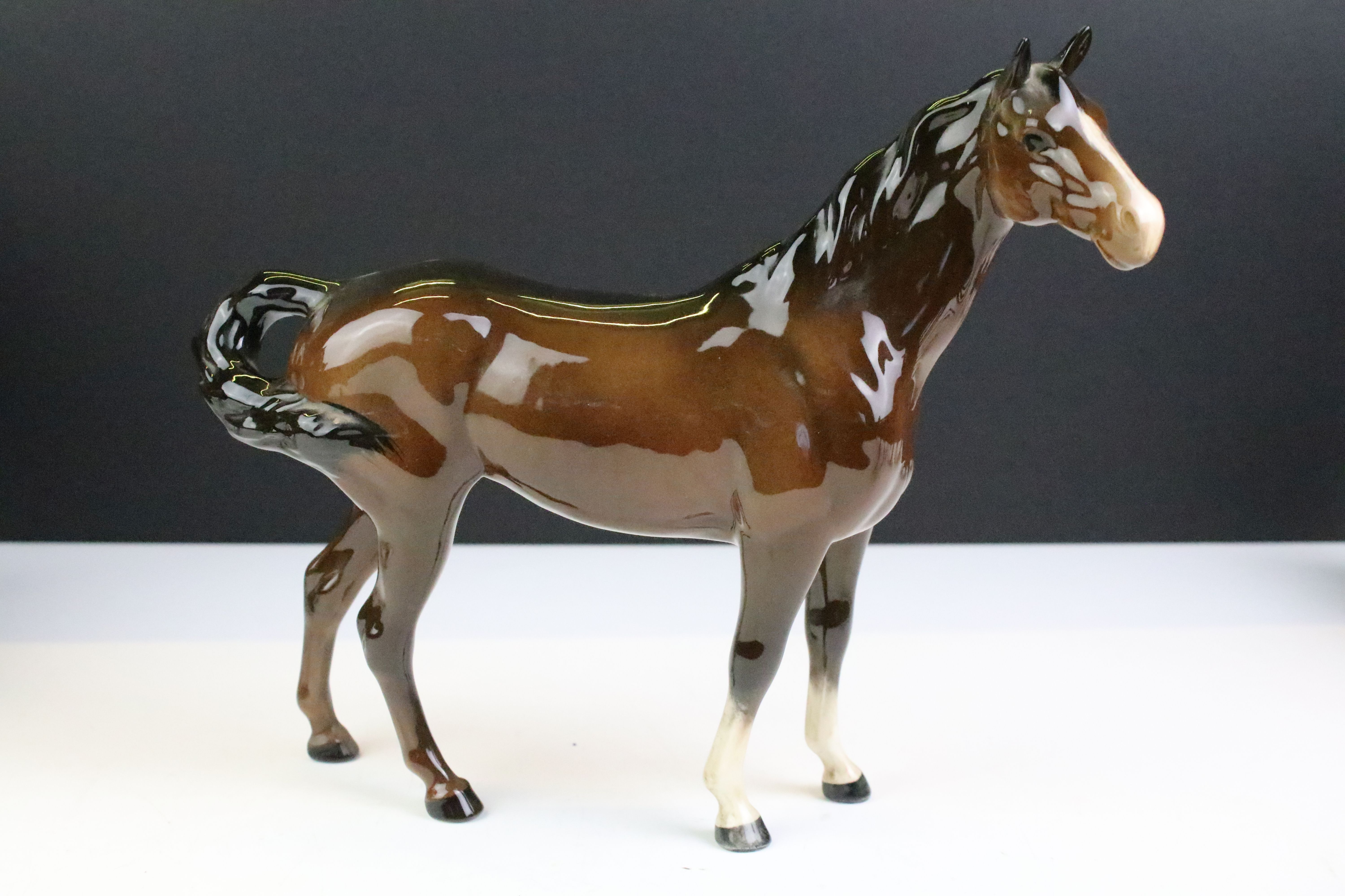 Collection of seven Beswick porcelain horses / ponies to include six brown gloss examples and a matt - Image 10 of 16