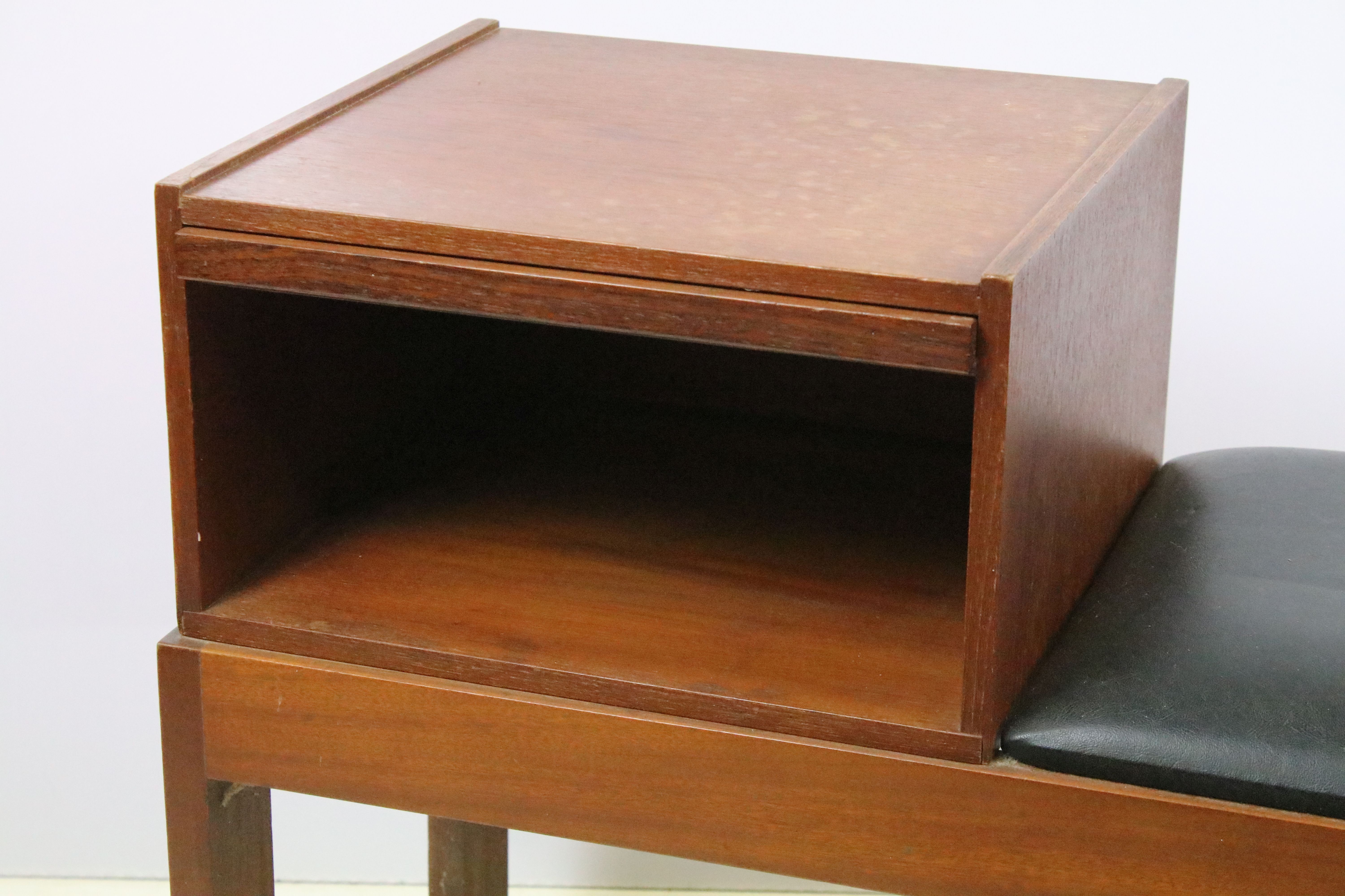 Mid Century vintage chippy telephone table with black leather seat. Measures 84cm wide. - Image 4 of 8