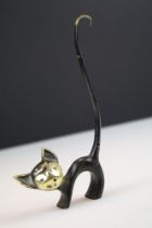 Mid century Austrian Vienna Bronze Cat Ring Holder designed by Walter Bosse, 16cm high