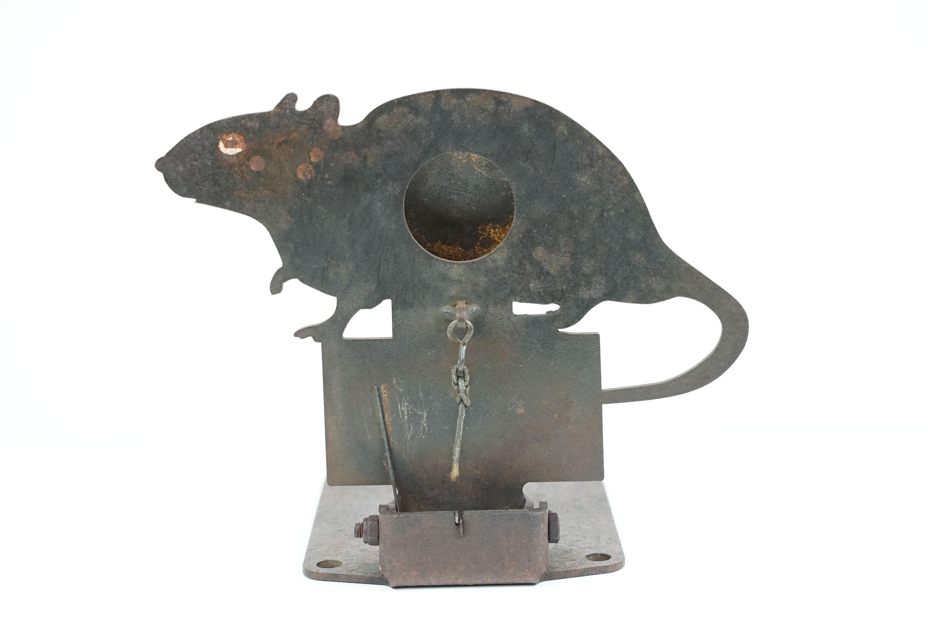 Vintage iron target practice in the form of a rat with collapsible mechanism, approx 18cm tall