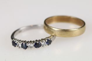 A hallmarked 9ct gold wedding band ring together with a hallmarked 18ct white gold diamond and