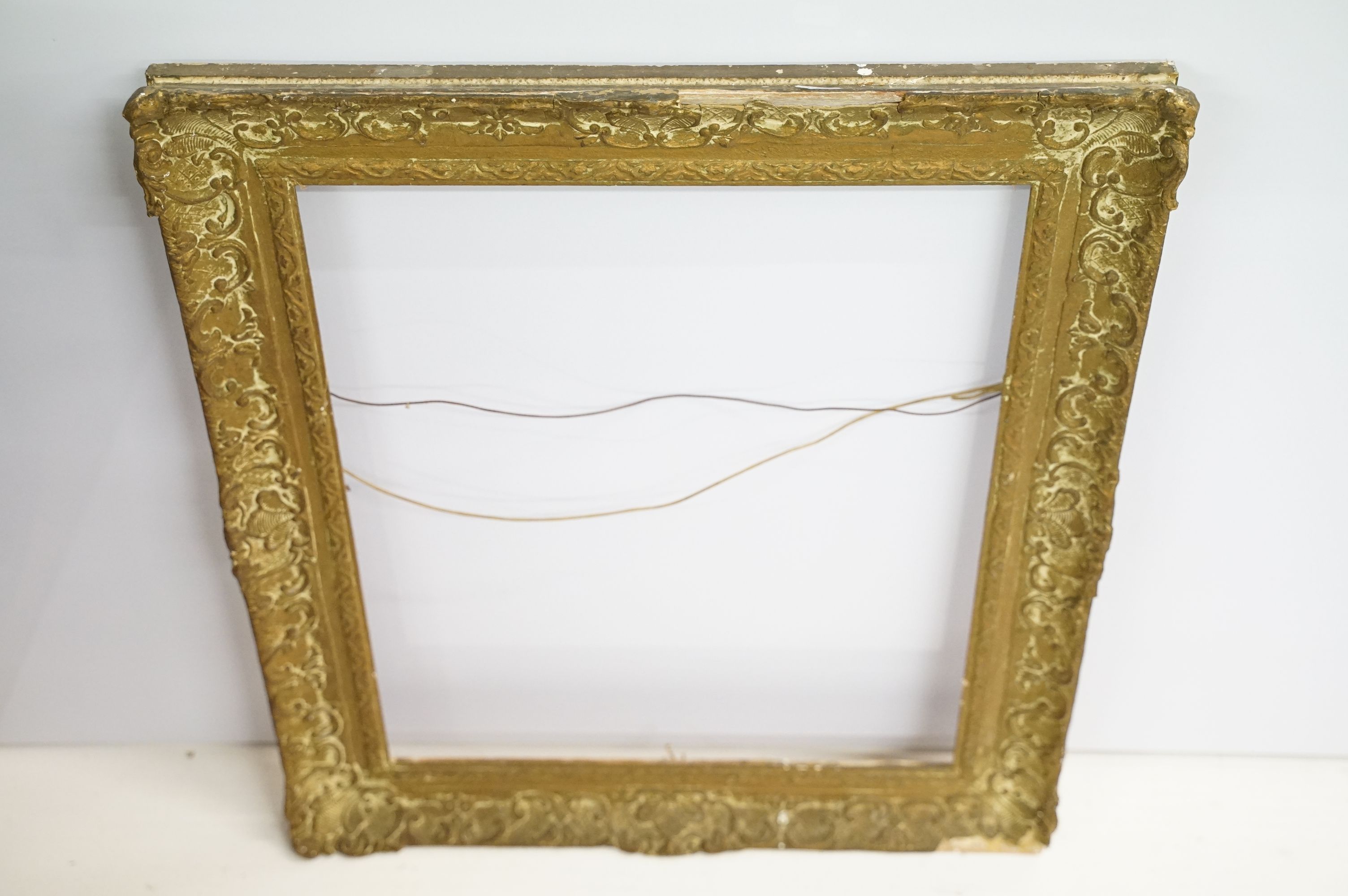 Collection of five picture frames all with moulded details including four gilt. Largest measures - Image 3 of 6