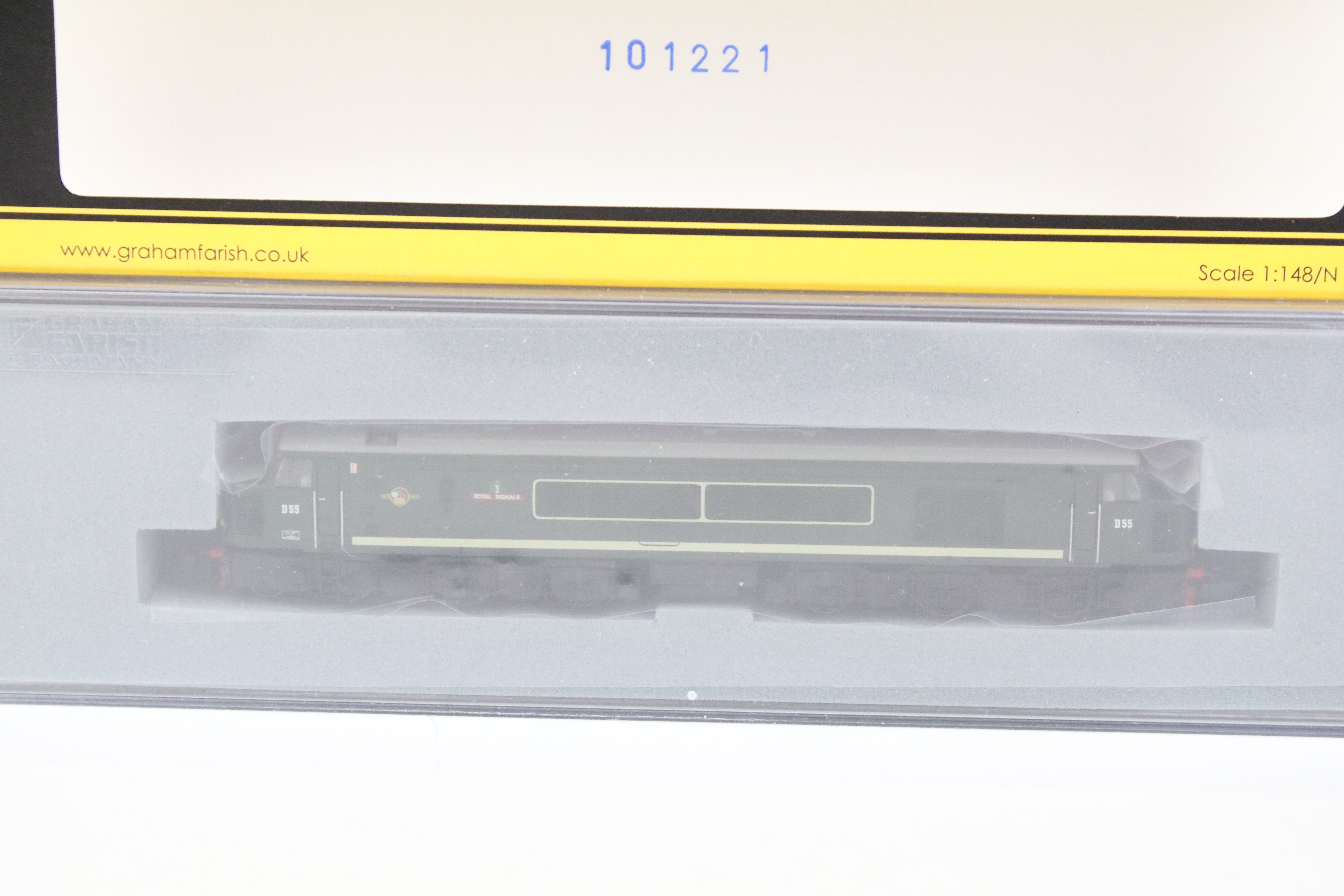 Three cased Graham Farish by Bachmann N gauge locomotives to include 372-240 Class 47 Diesel 47535 - Bild 6 aus 11