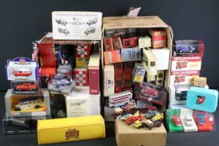 68 Boxed / cased diecast models to include Corgi, Oxford Diecast, Atlas Editions, Kinsmart, Lledo,