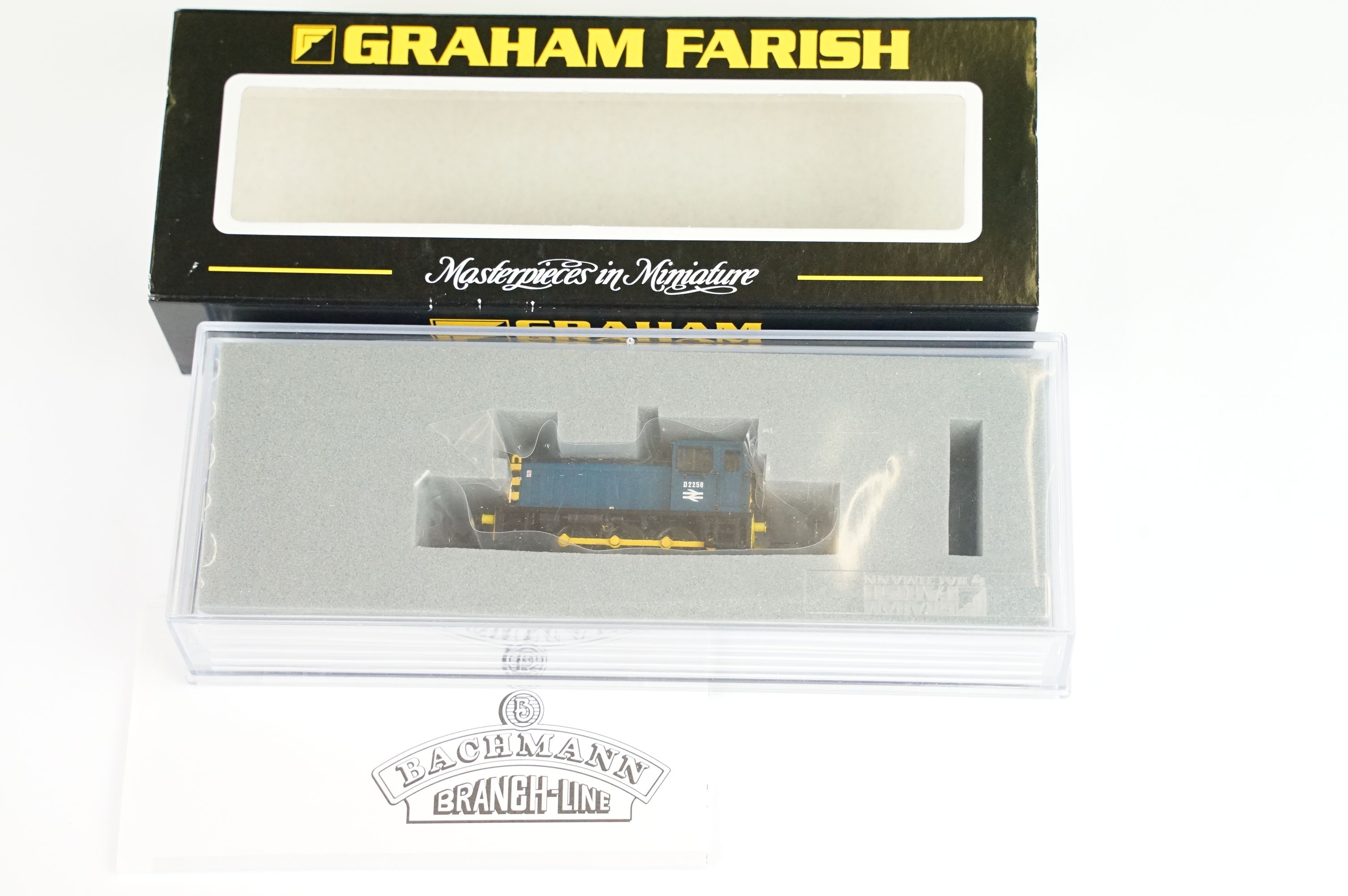 Five cased Graham Farish by Bachmann N gauge locomotives to include 371-060 Class 03 Diesel - Bild 4 aus 12