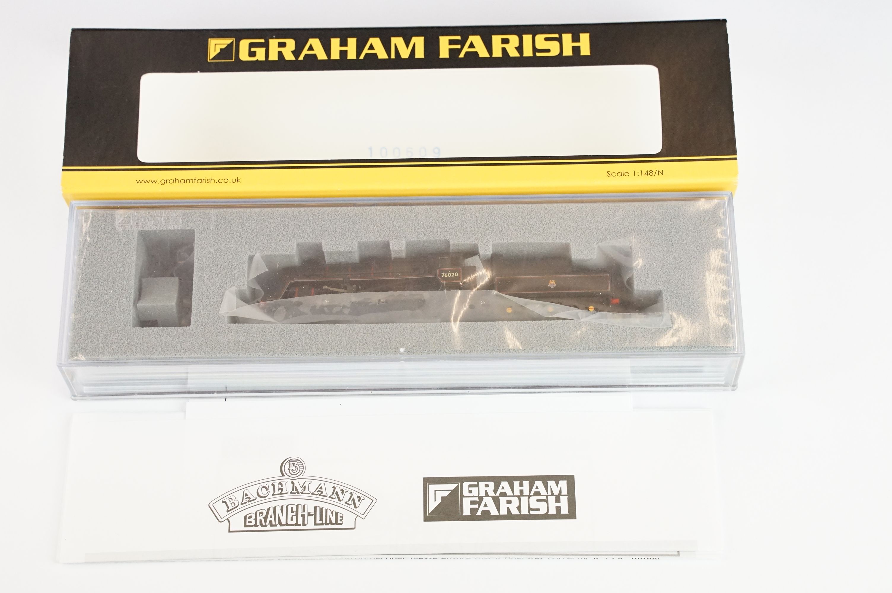 Three cased Graham Farish by Bachmann N gauge locomotives to include 372-650 Standard Class 4MT 2- - Bild 2 aus 8