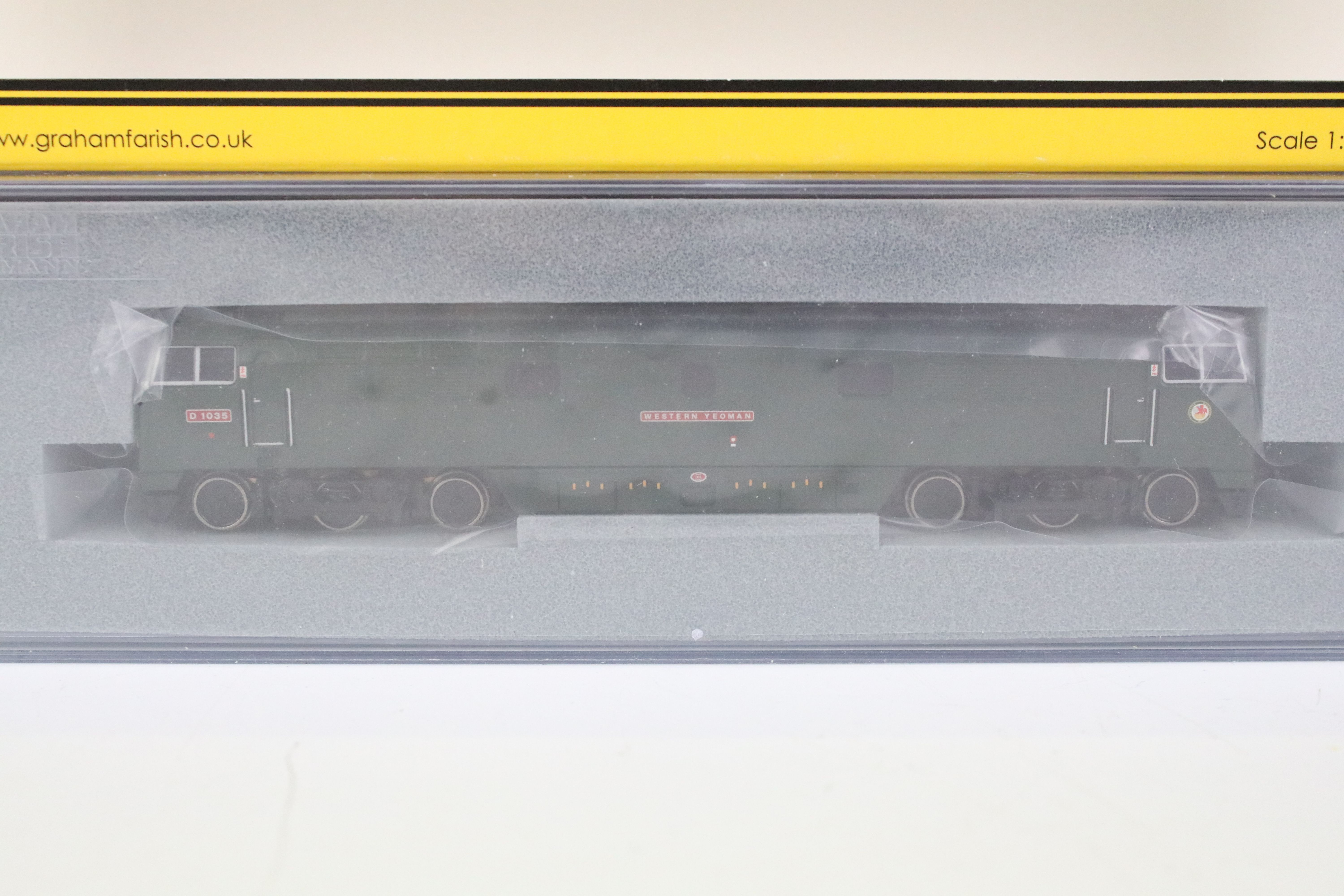 Three cased Graham Farish by Bachmann N gauge locomotives to include 371-586 Class 46 Diesel 46053 - Image 3 of 11