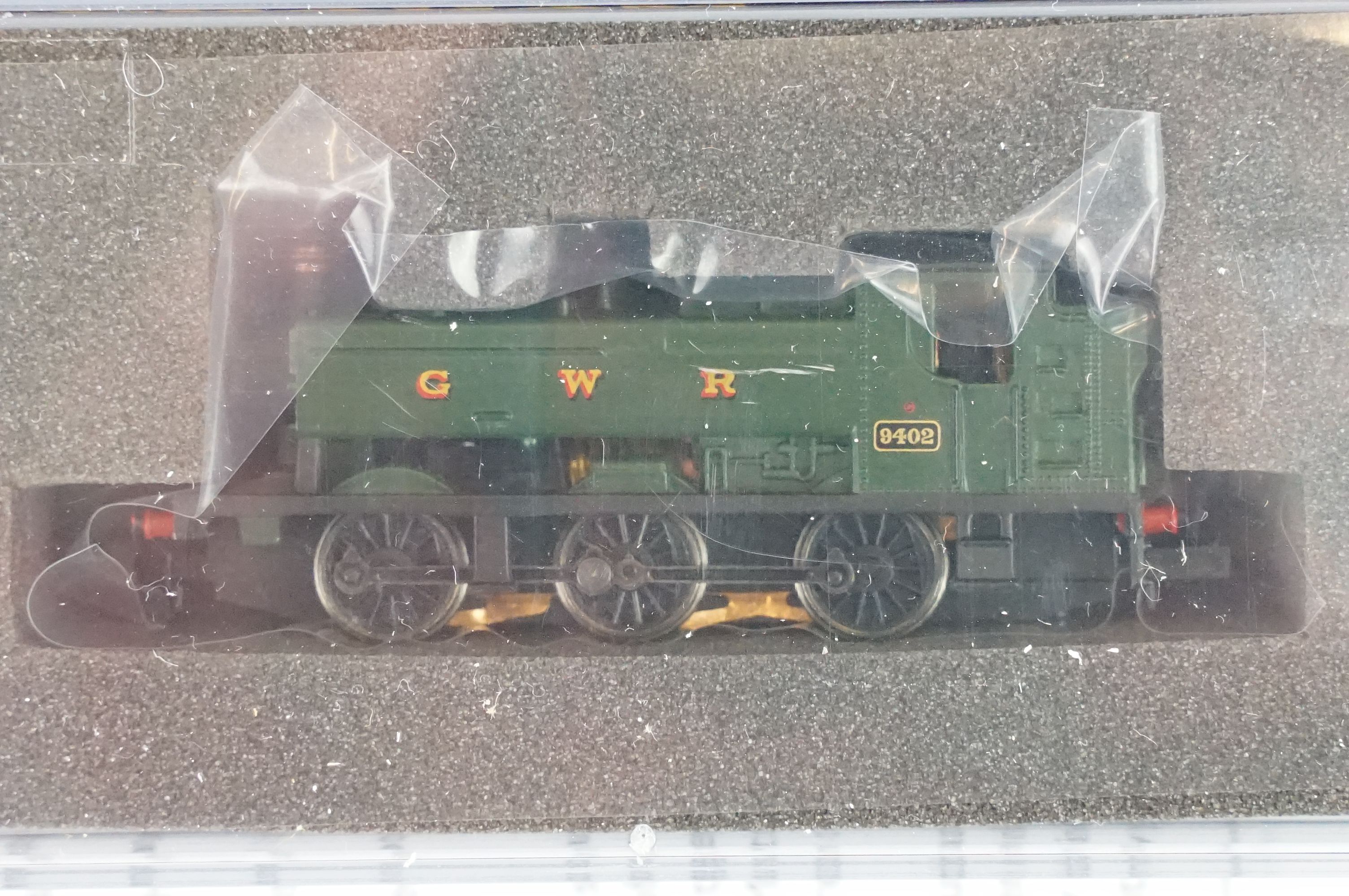 Five cased Graham Farish by Bachmann N gauge locomotives to include 371-060 Class 03 Diesel - Image 5 of 12