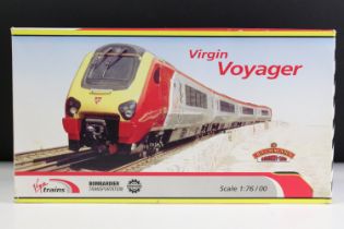 Boxed Bachmann OO gauge 32-600 Class 220 Virgin Voyager (Non Tilt) 4 Car DEMU Maiden Voyager set,