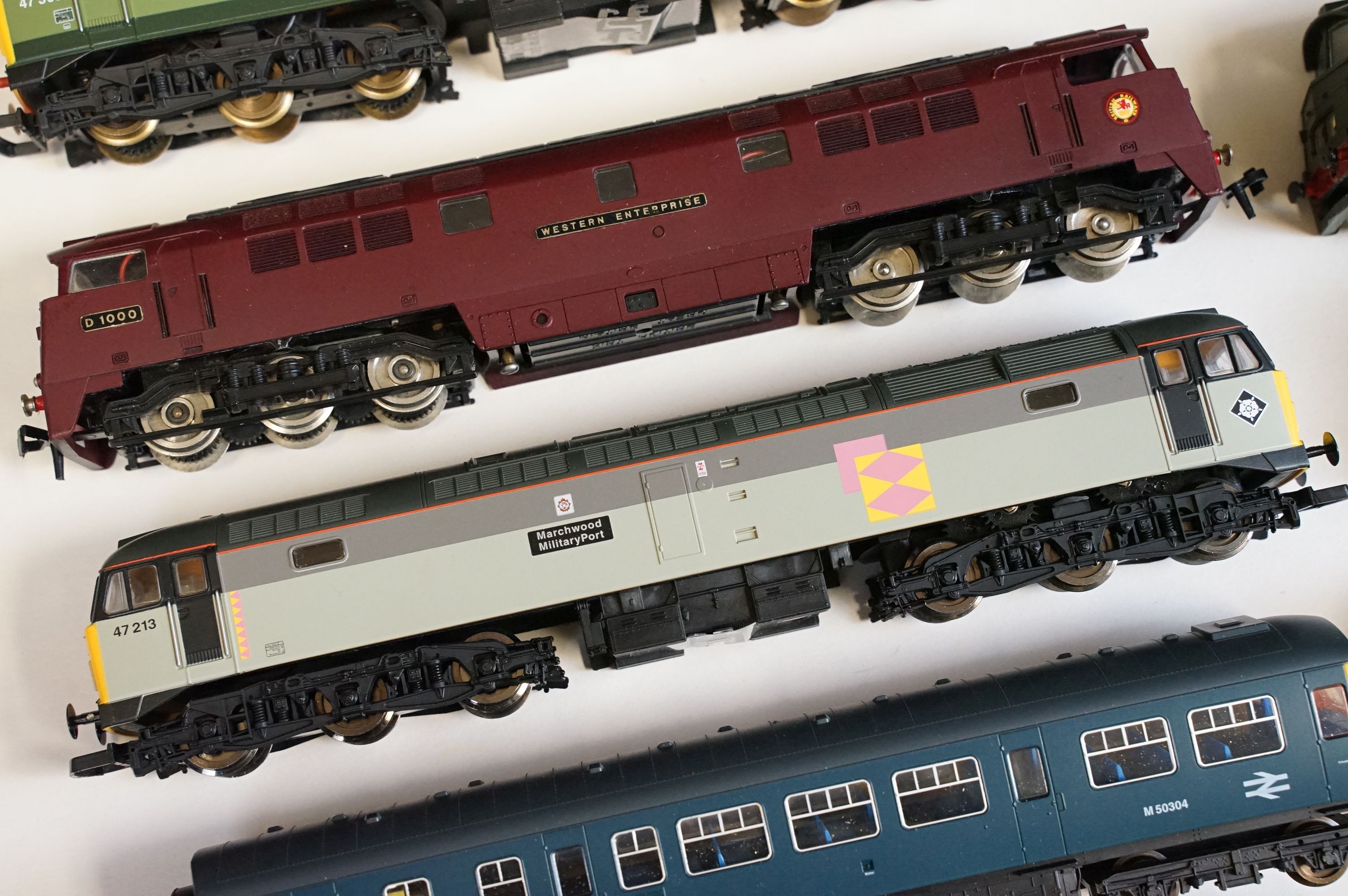 Eight OO gauge locomotives to include Hornby ACHO SNCF BB16009, 2 x Liliput Western Crusader, Lima - Bild 6 aus 7